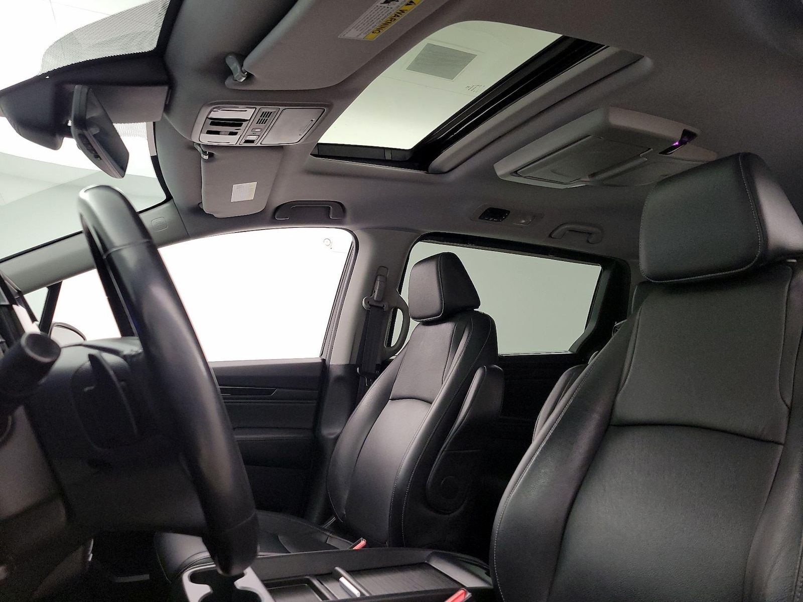 Sunroof(s) & Overhead Airbags