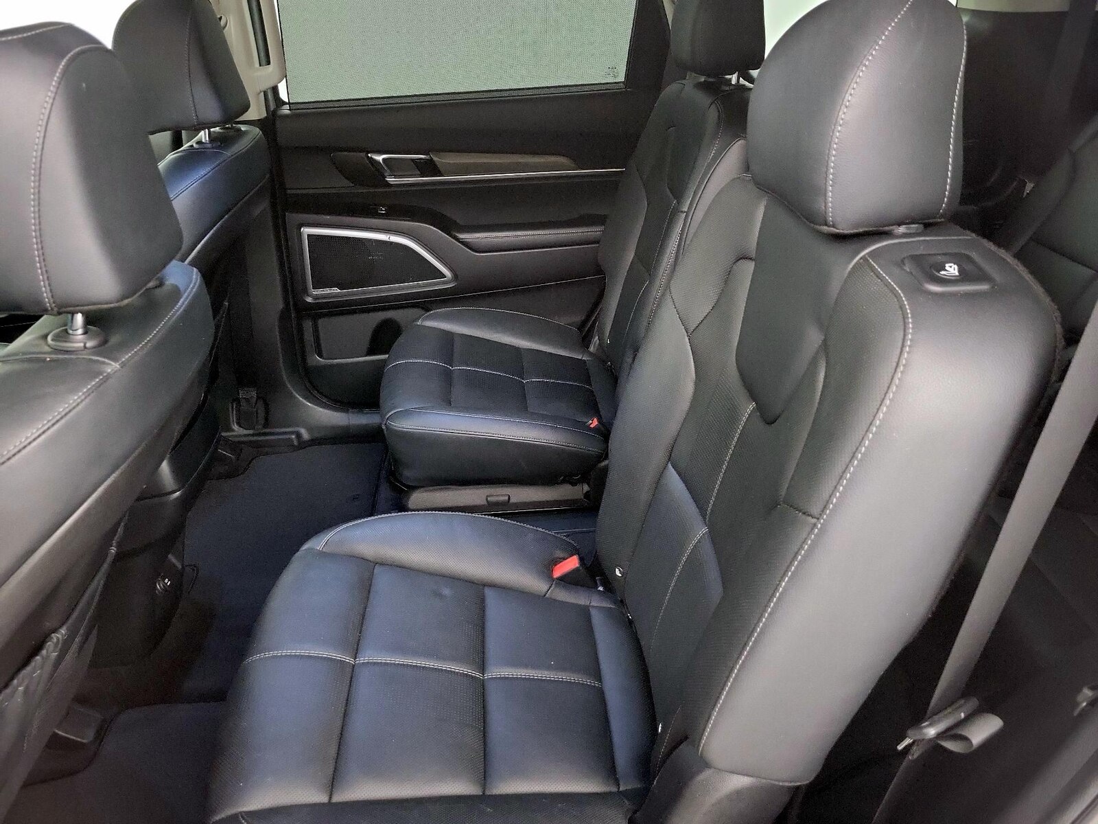 Rear Air Conditioning