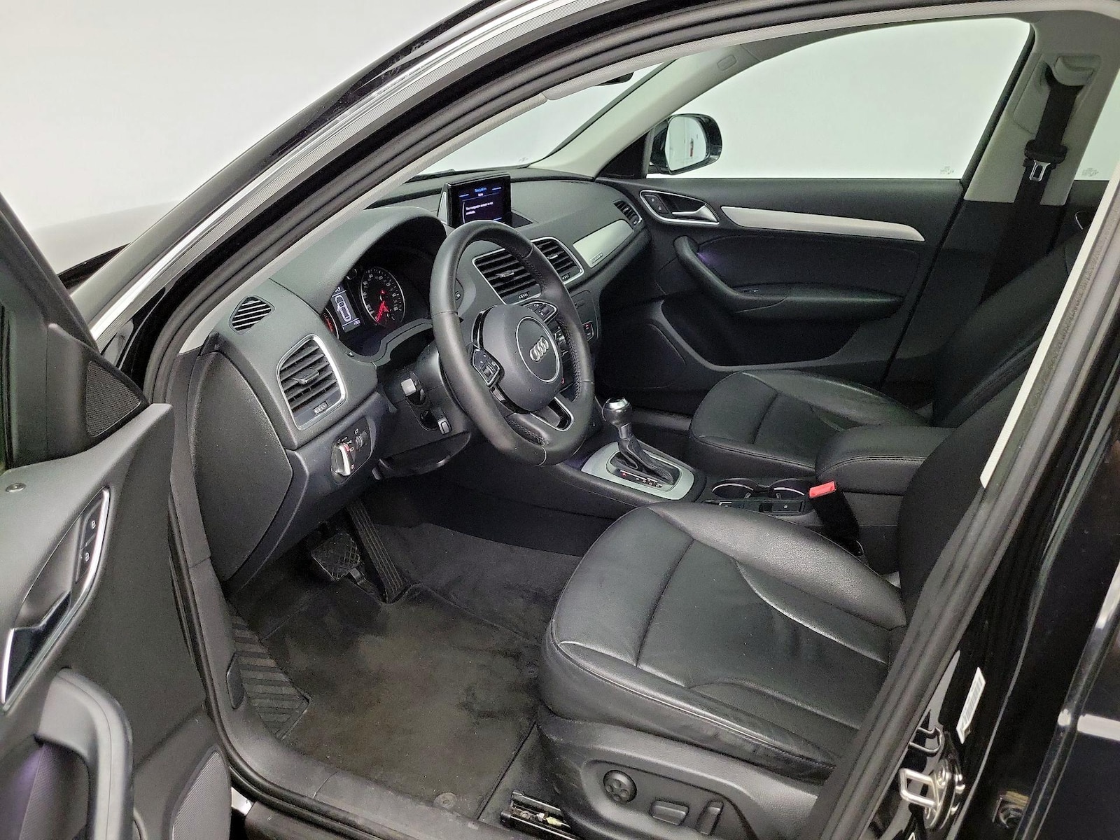2015 Audi Q3 Premium Plus - Photo 12