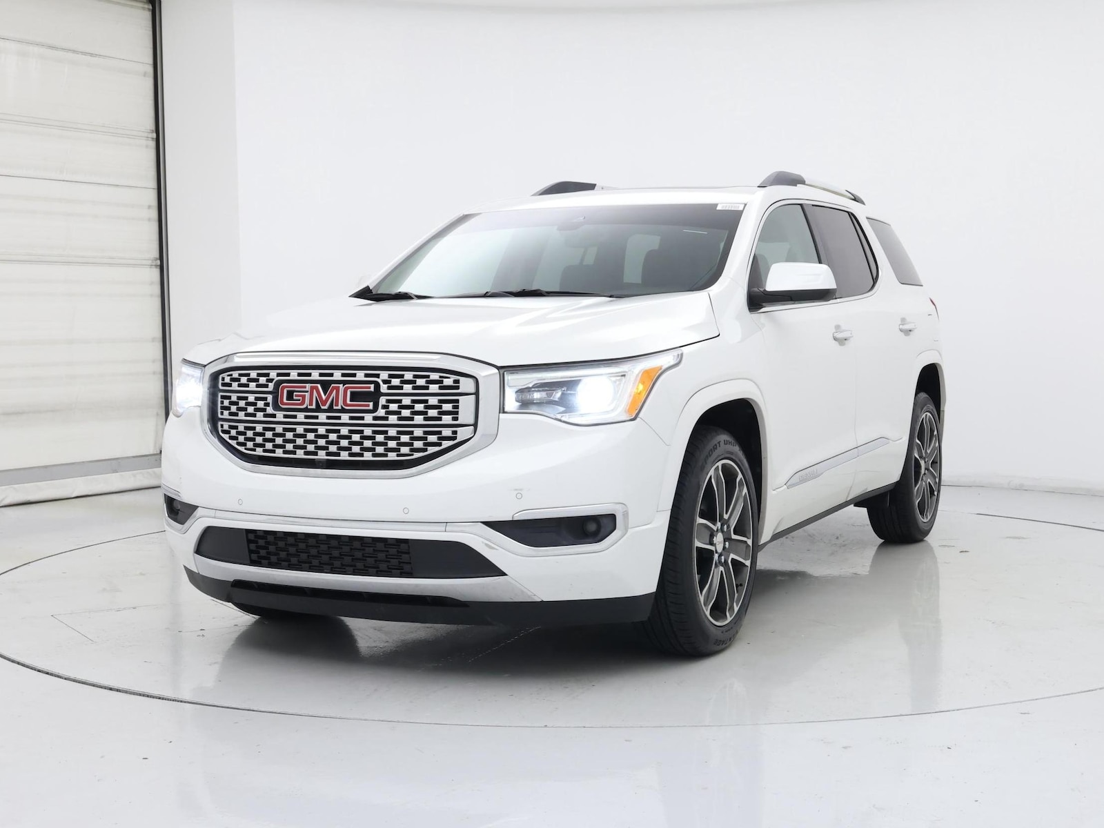 2019 GMC Acadia Denali - Photo 5