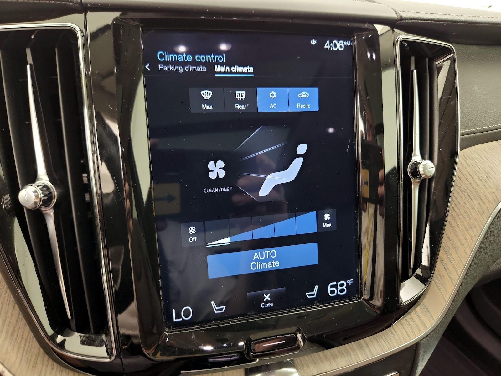 2018 Volvo XC60 Inscription - Photo 18
