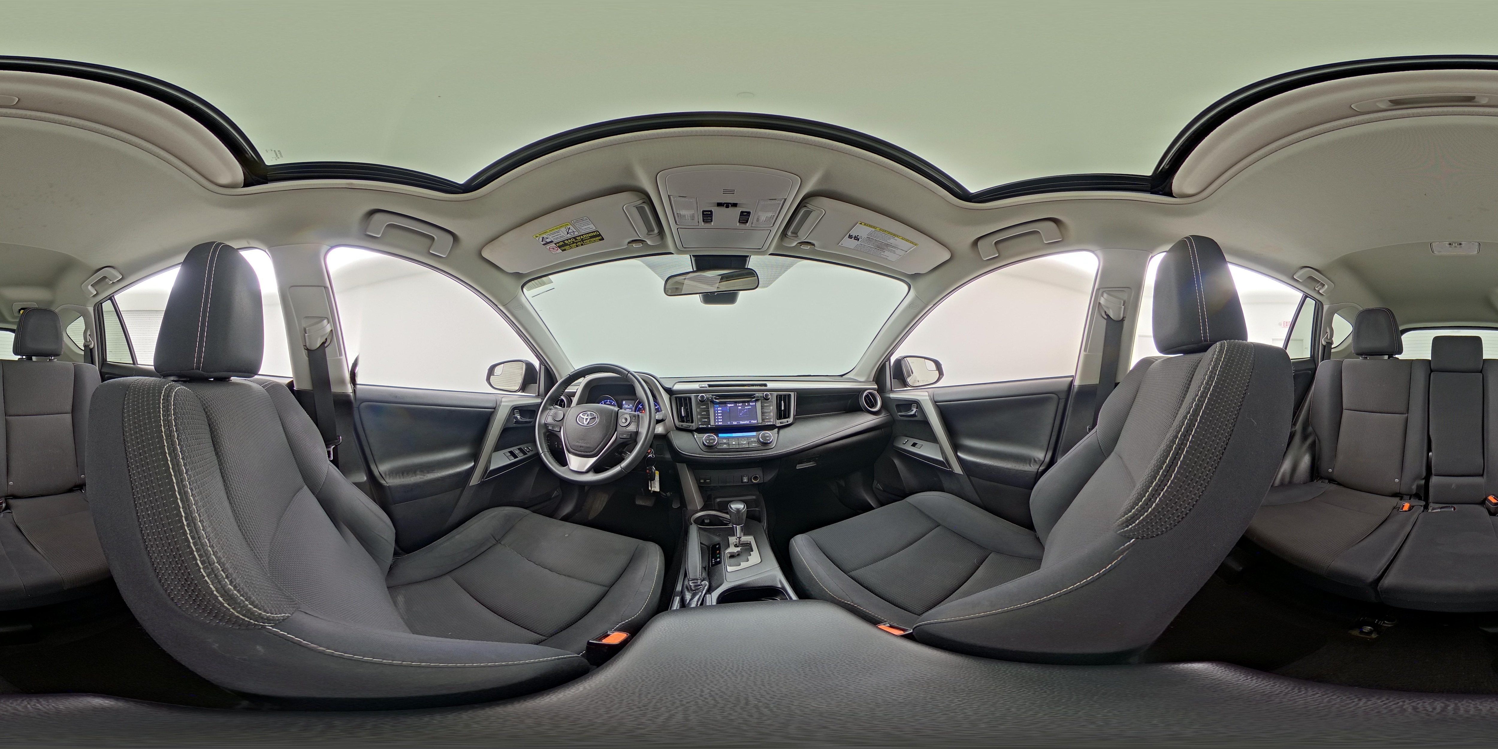 2017 Toyota RAV4 XLE - Photo 25