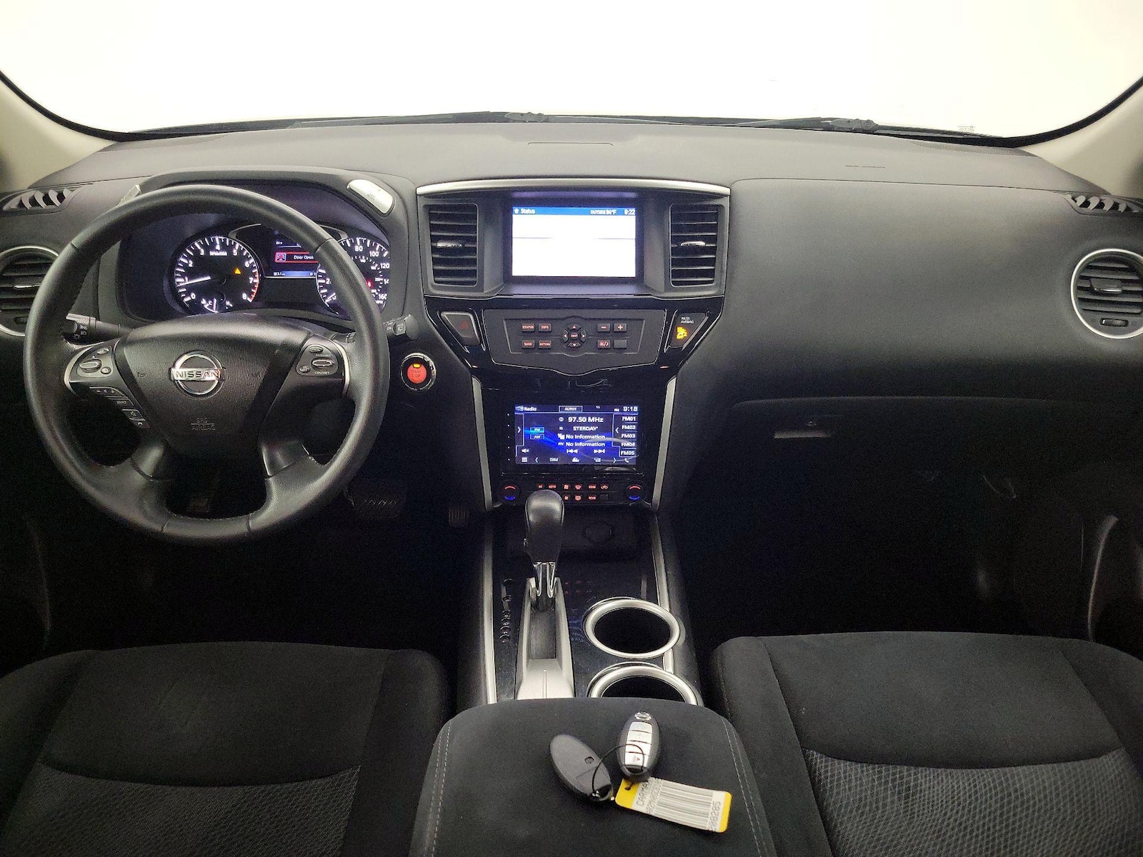 2016 Nissan Pathfinder SV - Photo 10