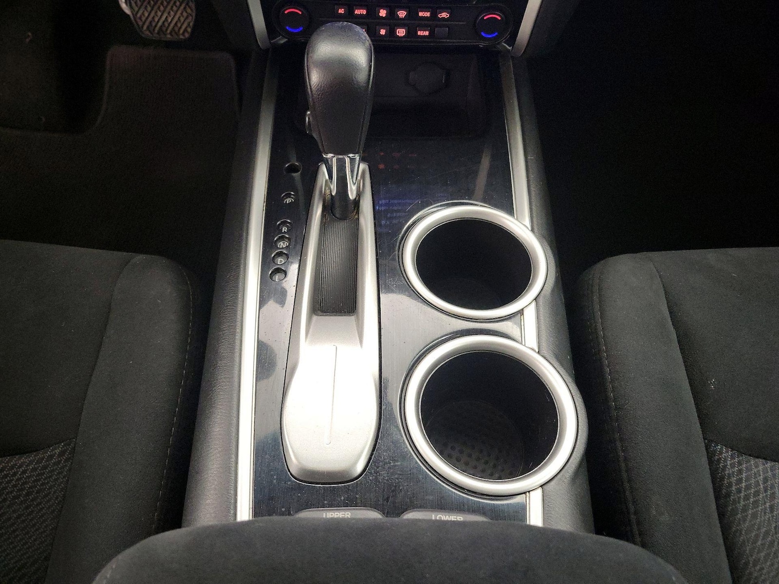 2016 Nissan Pathfinder SV - Photo 18