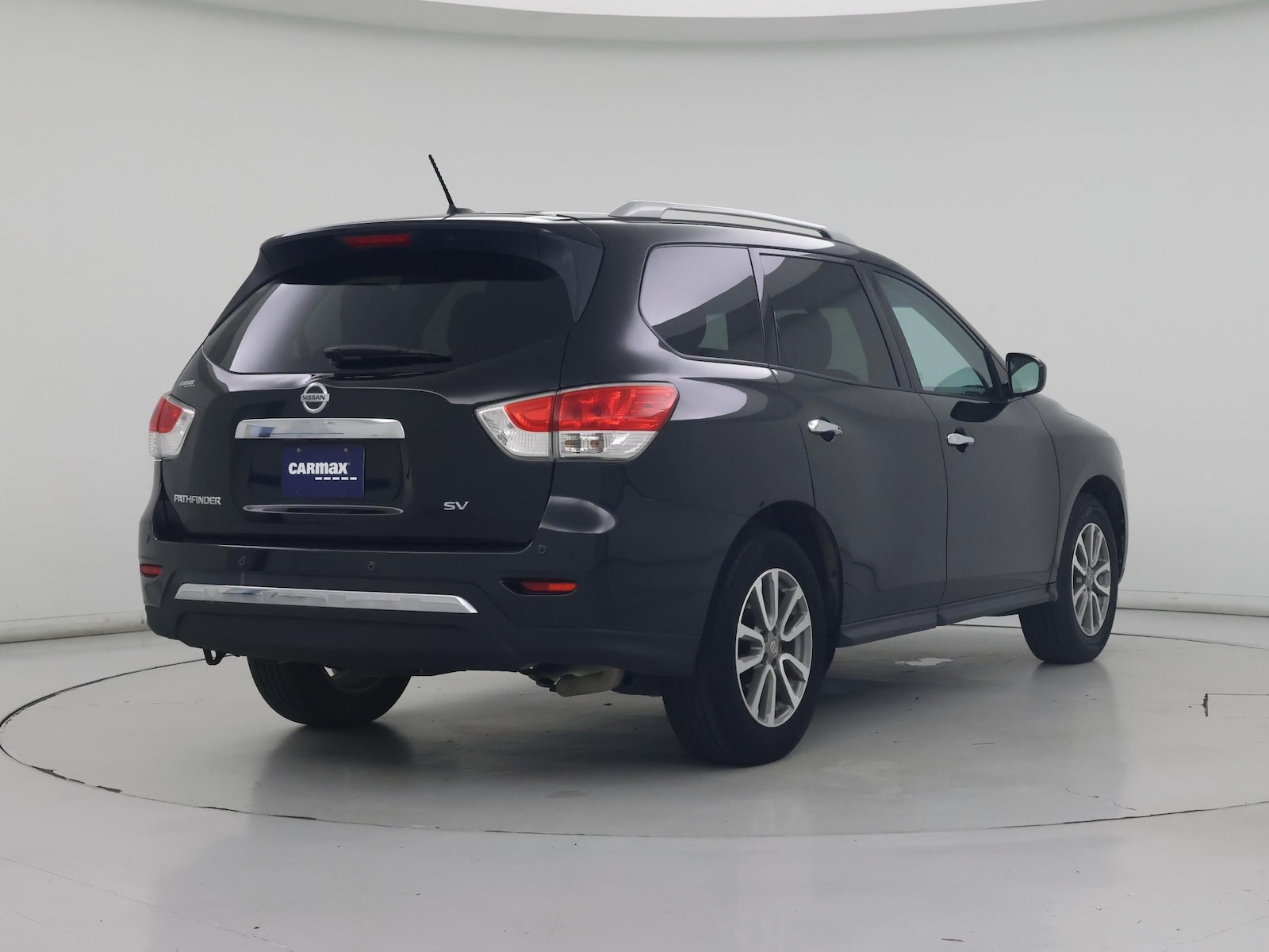 2016 Nissan Pathfinder SV - Photo 9