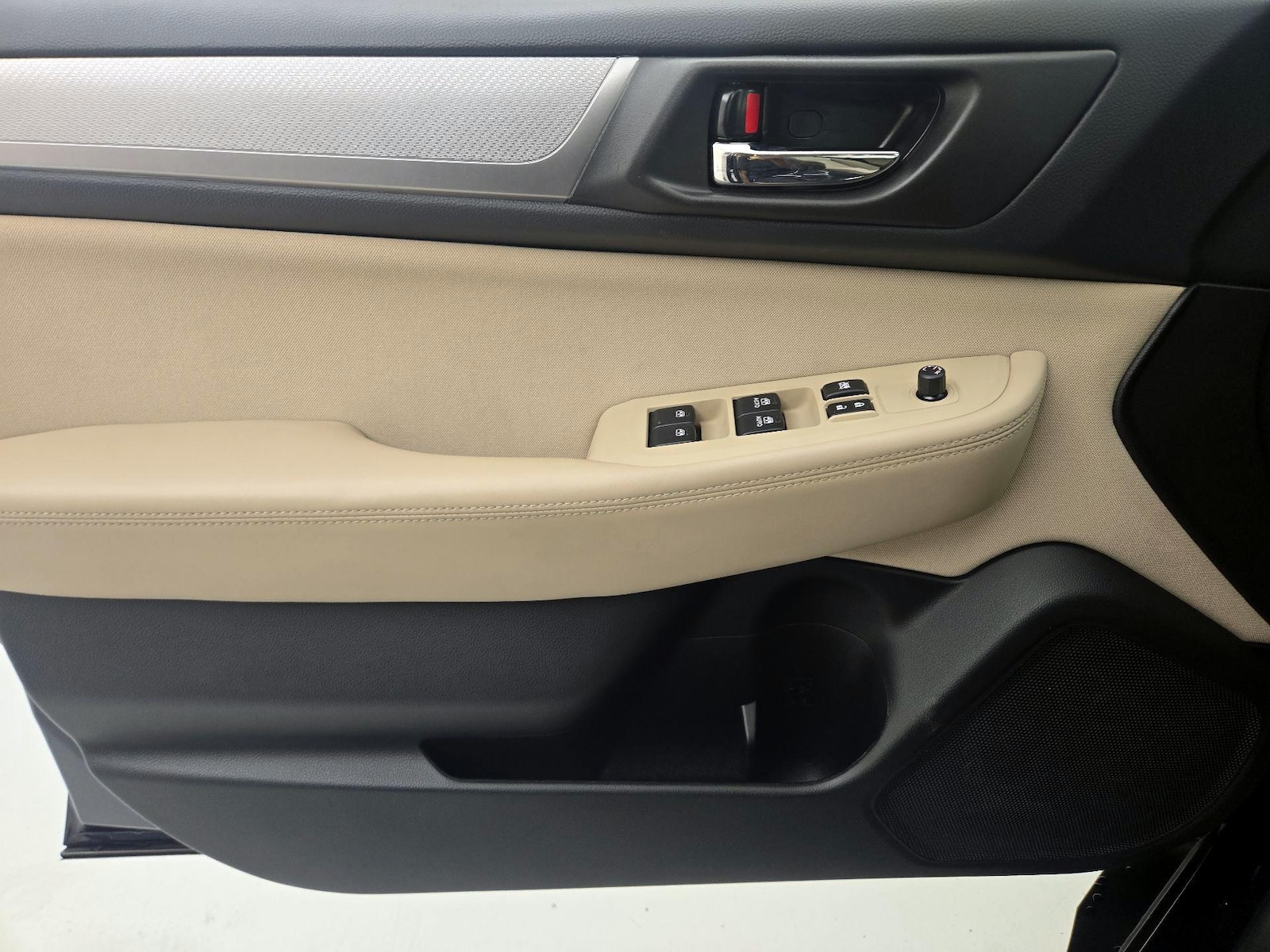2018 Subaru Outback Premium - Photo 13