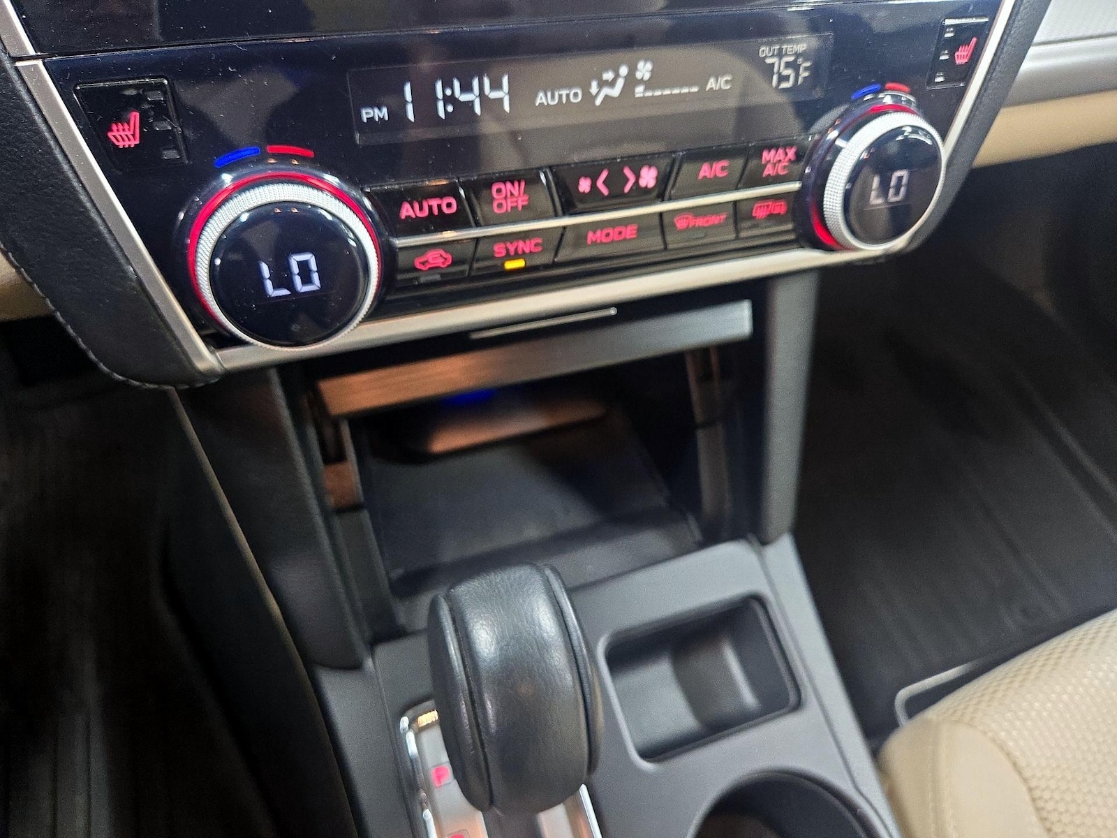 2018 Subaru Outback Premium - Photo 17