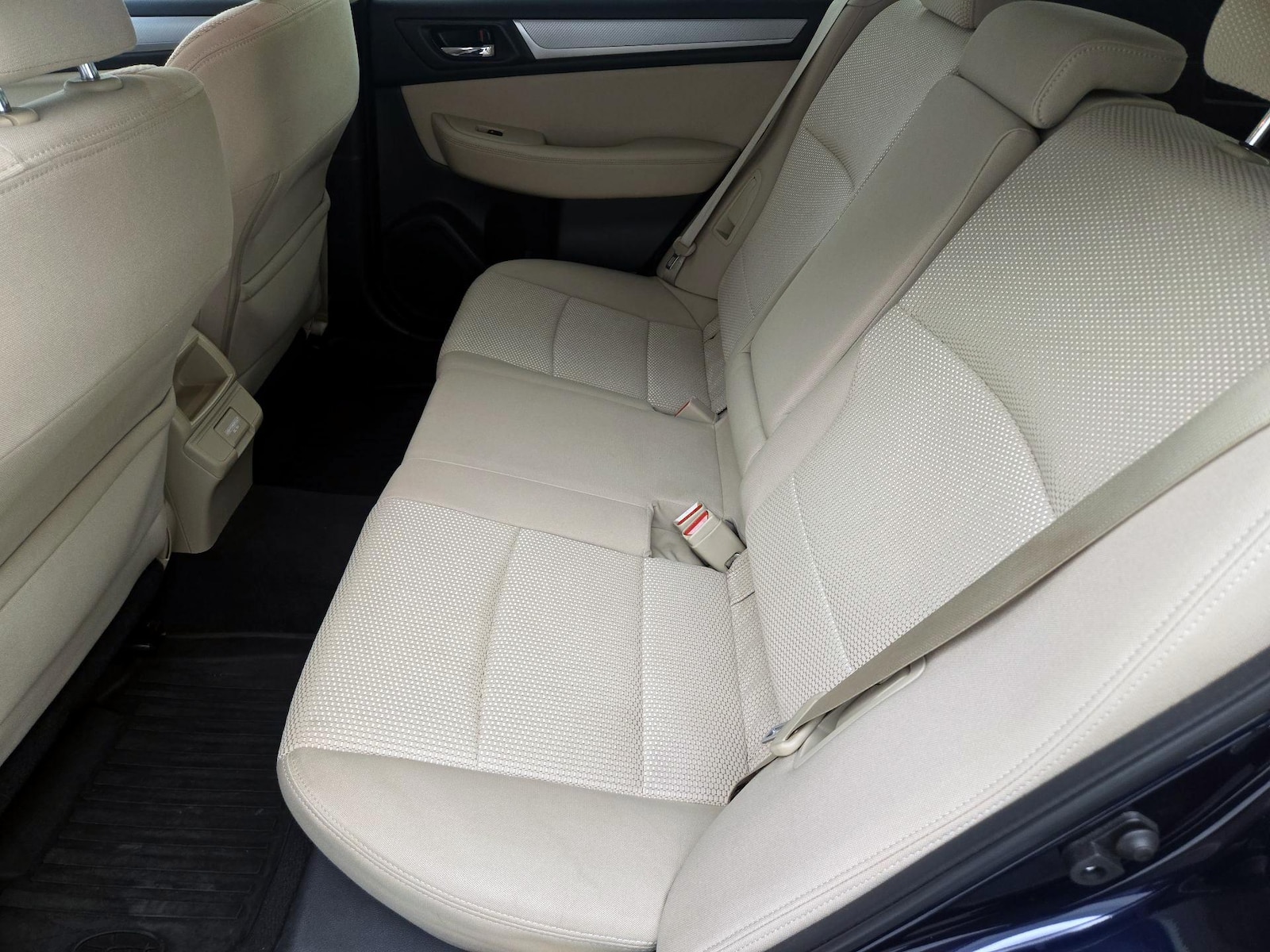2018 Subaru Outback Premium - Photo 20