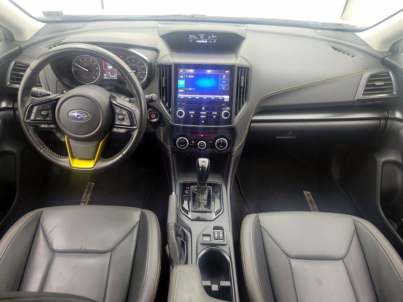 Apple CarPlay® & Android Auto™