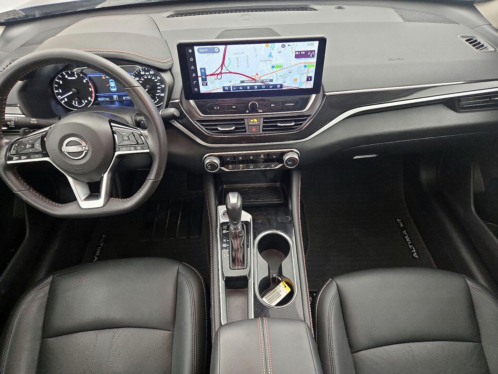 2023 Nissan Altima SR - Photo 10