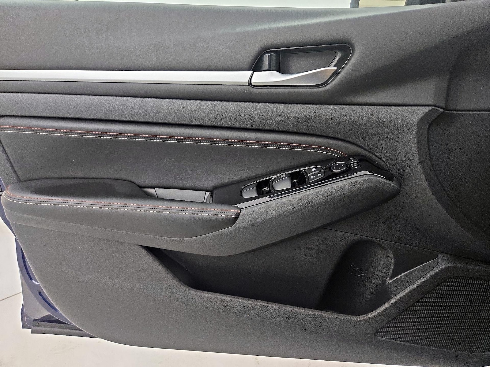 2023 Nissan Altima SR - Photo 13
