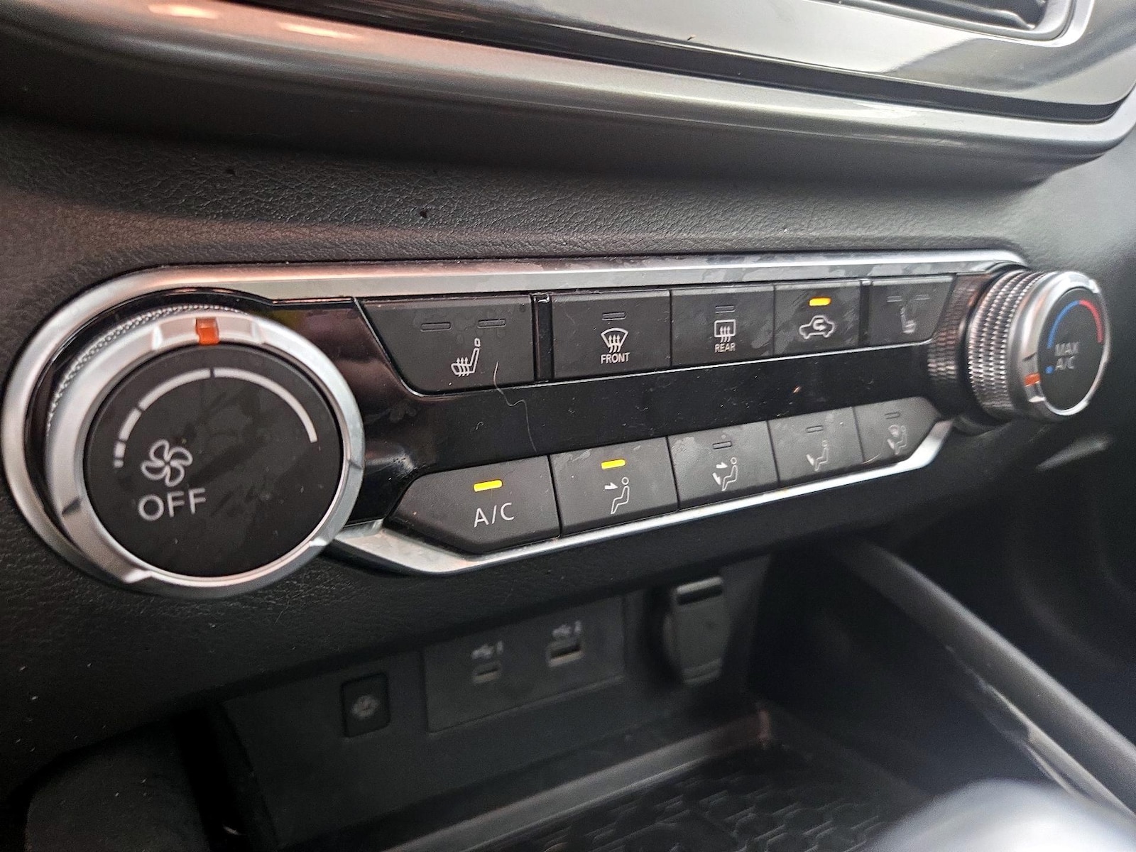 2023 Nissan Altima SR - Photo 18