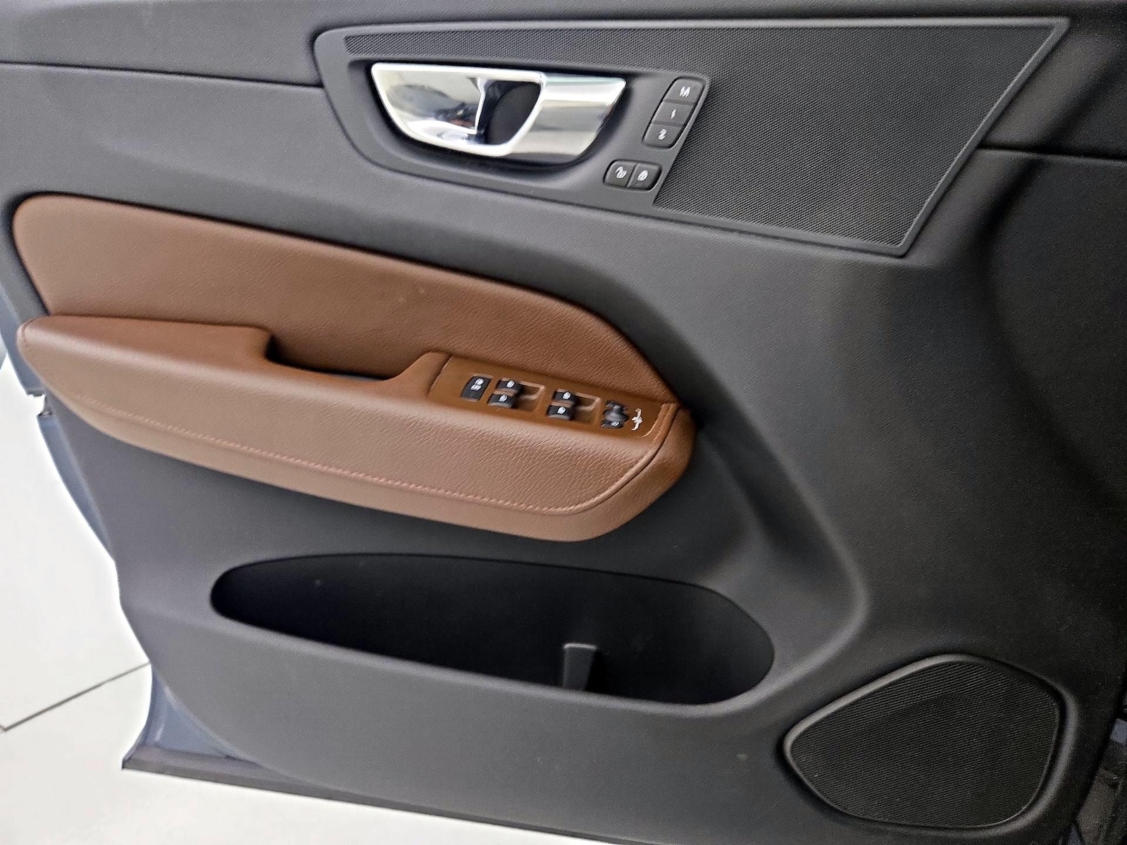 2018 Volvo XC60 Momentum - Photo 13