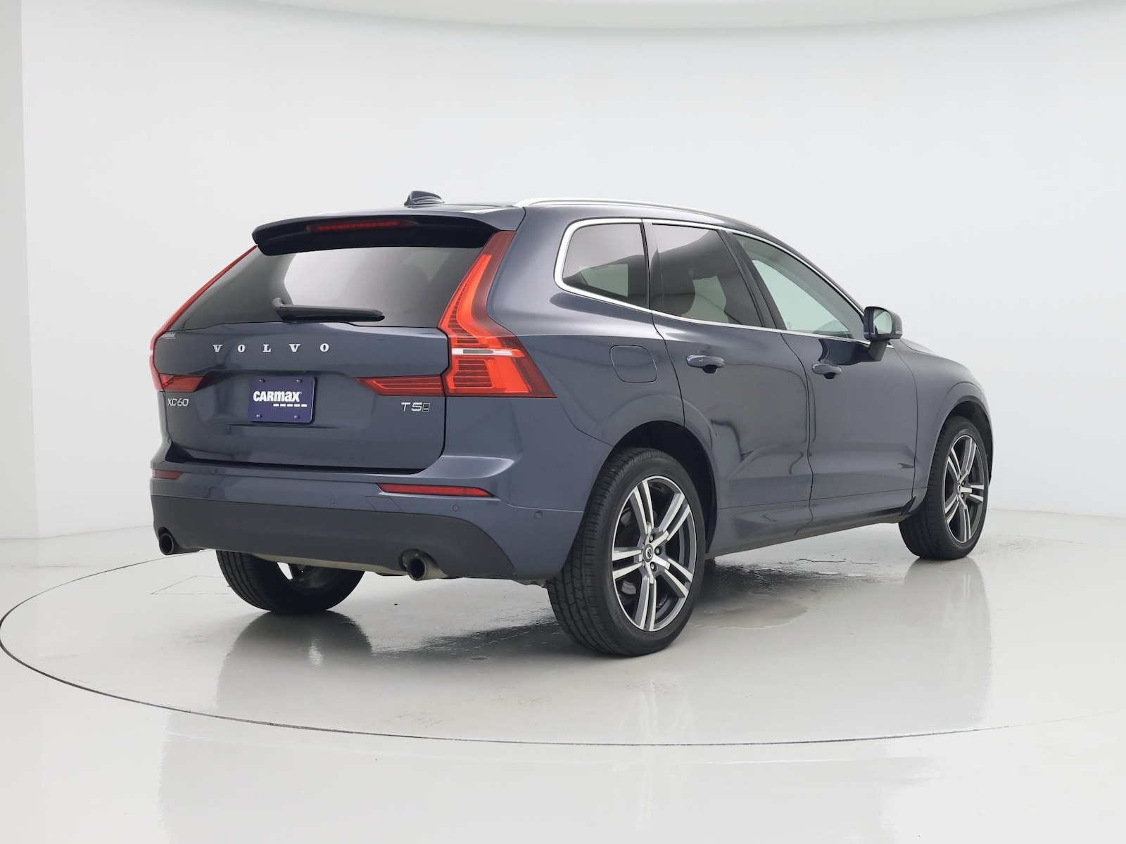 2018 Volvo XC60 Momentum - Photo 9