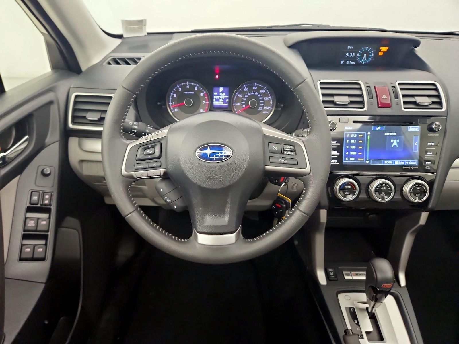 2016 Subaru Forester i Limited - Photo 11