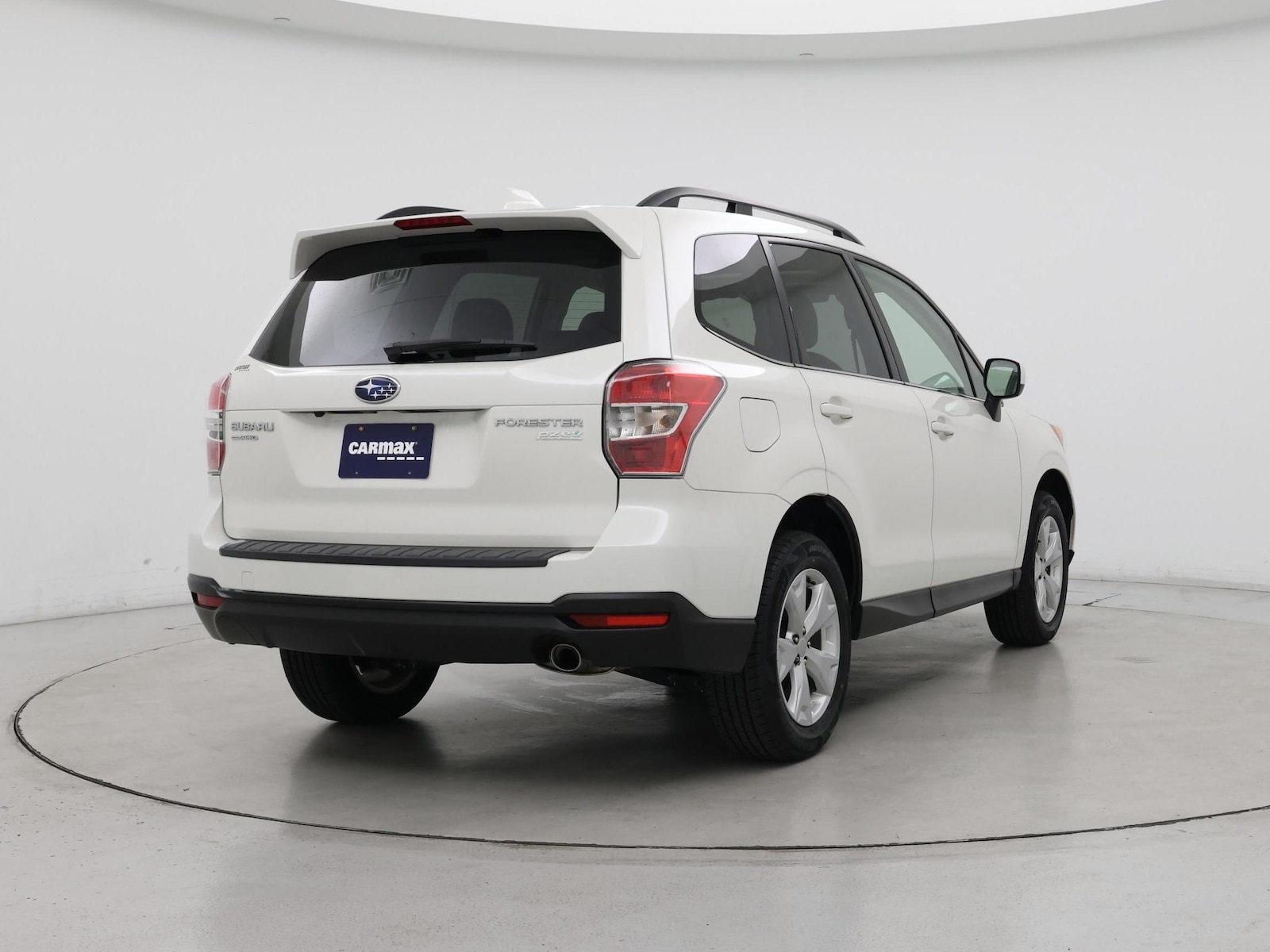 2016 Subaru Forester i Limited - Photo 9