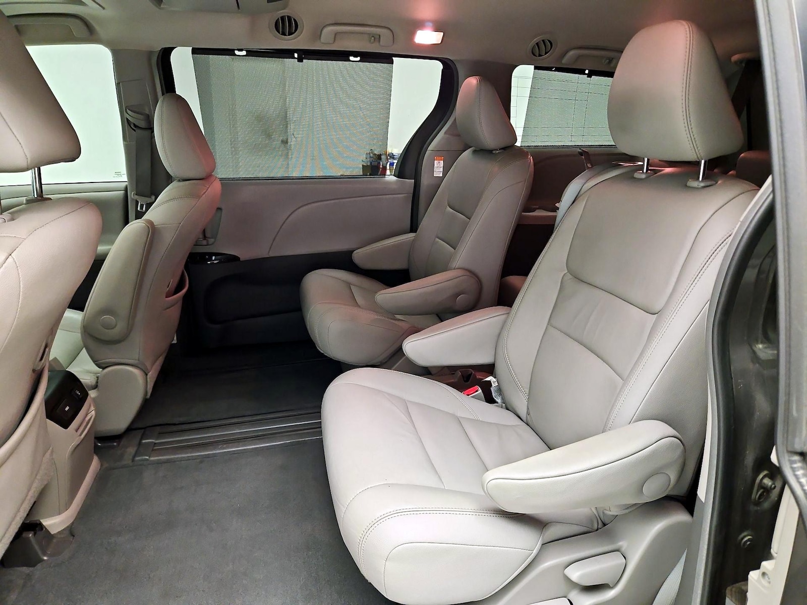 Rear Air Conditioning