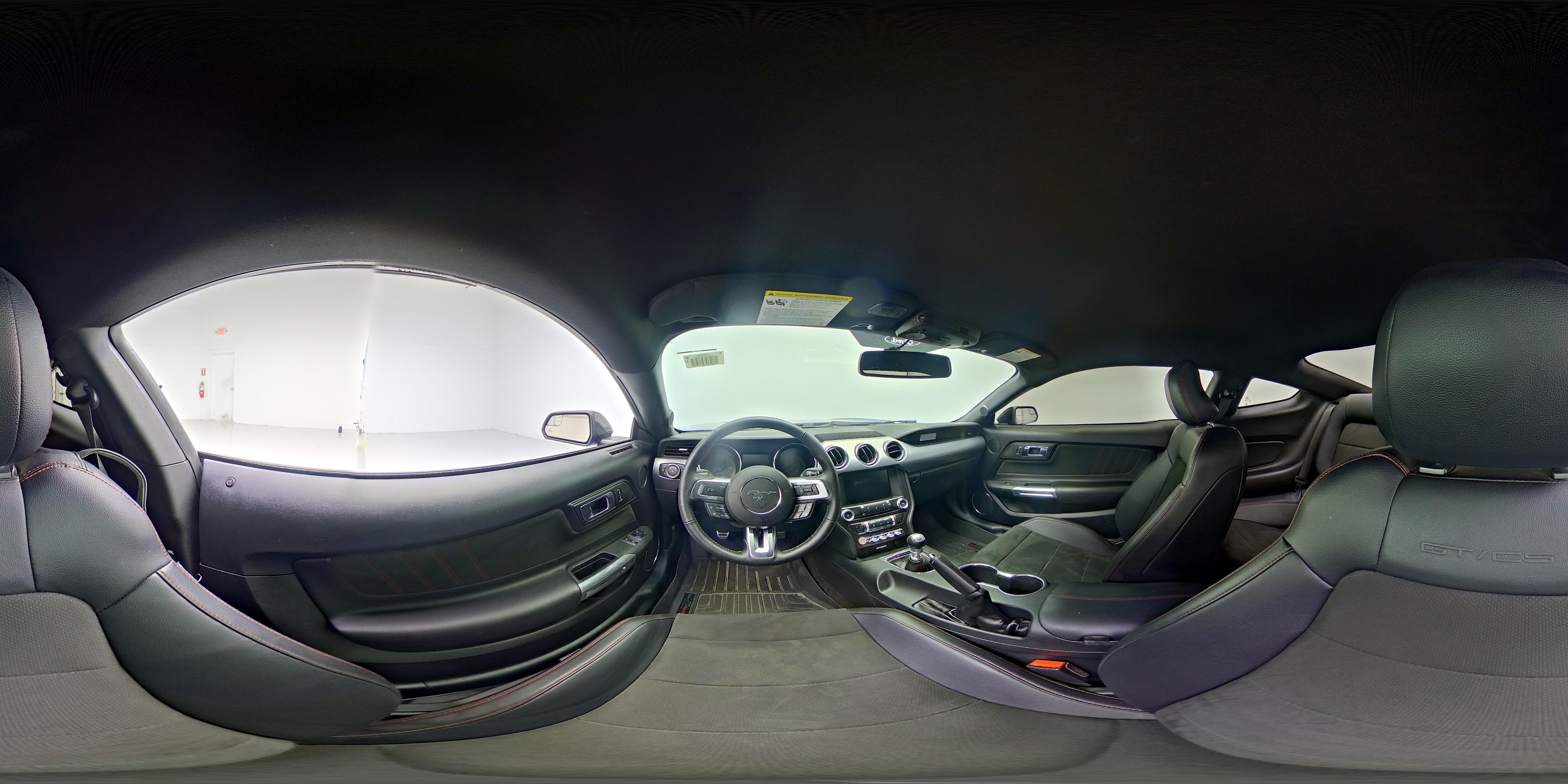2017 Ford Mustang GT Premium - Photo 26