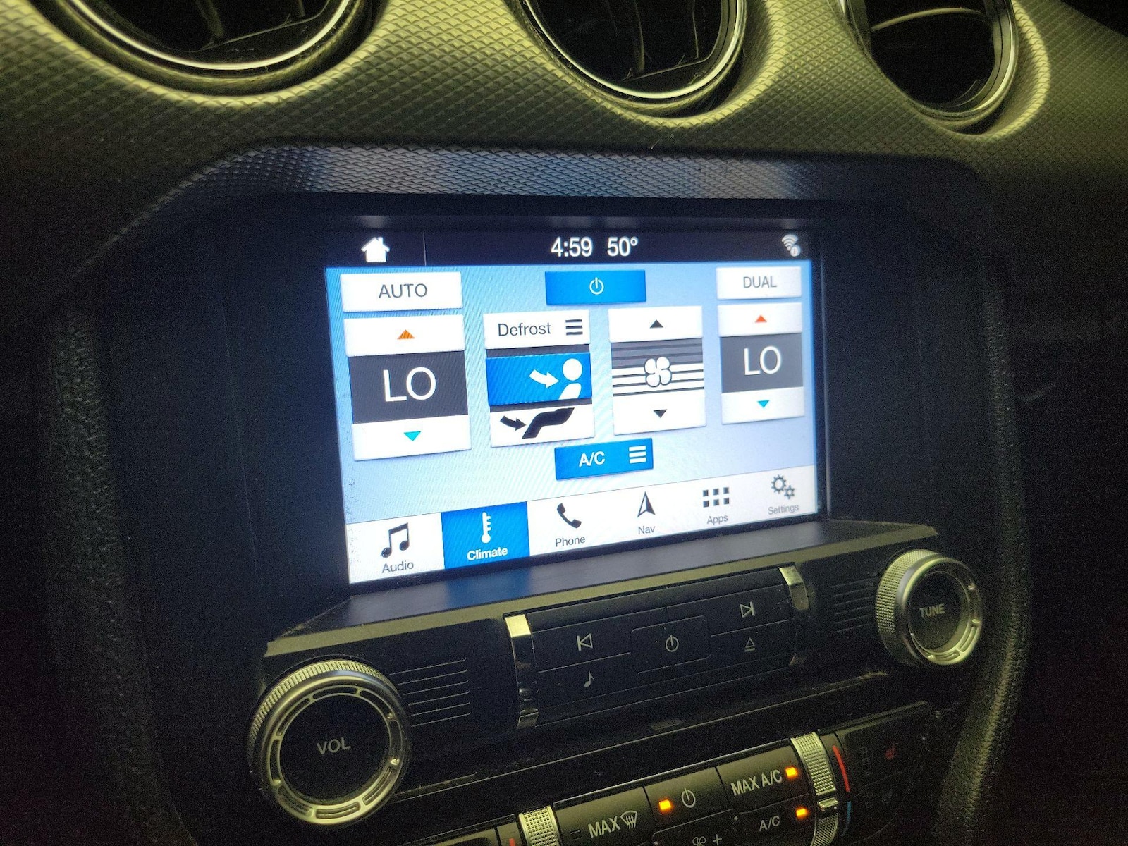 2017 Ford Mustang GT Premium - Photo 18