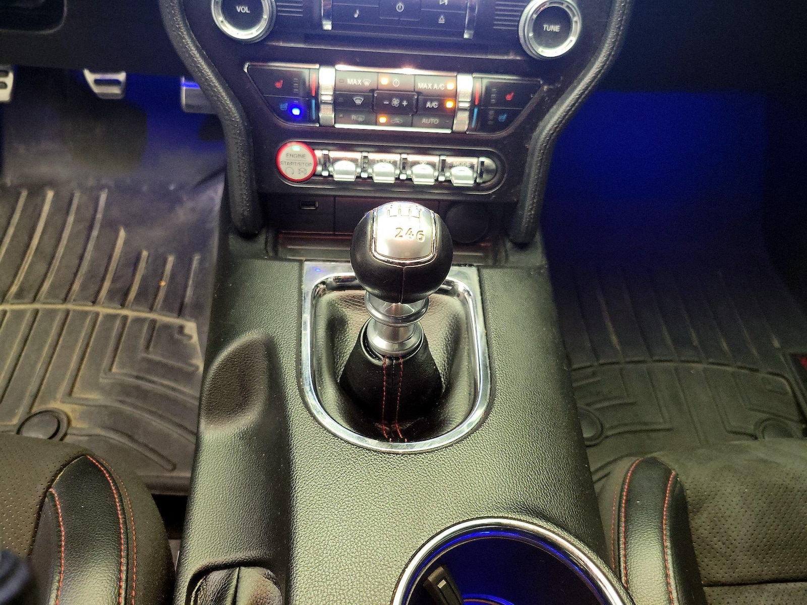 2017 Ford Mustang GT Premium - Photo 19