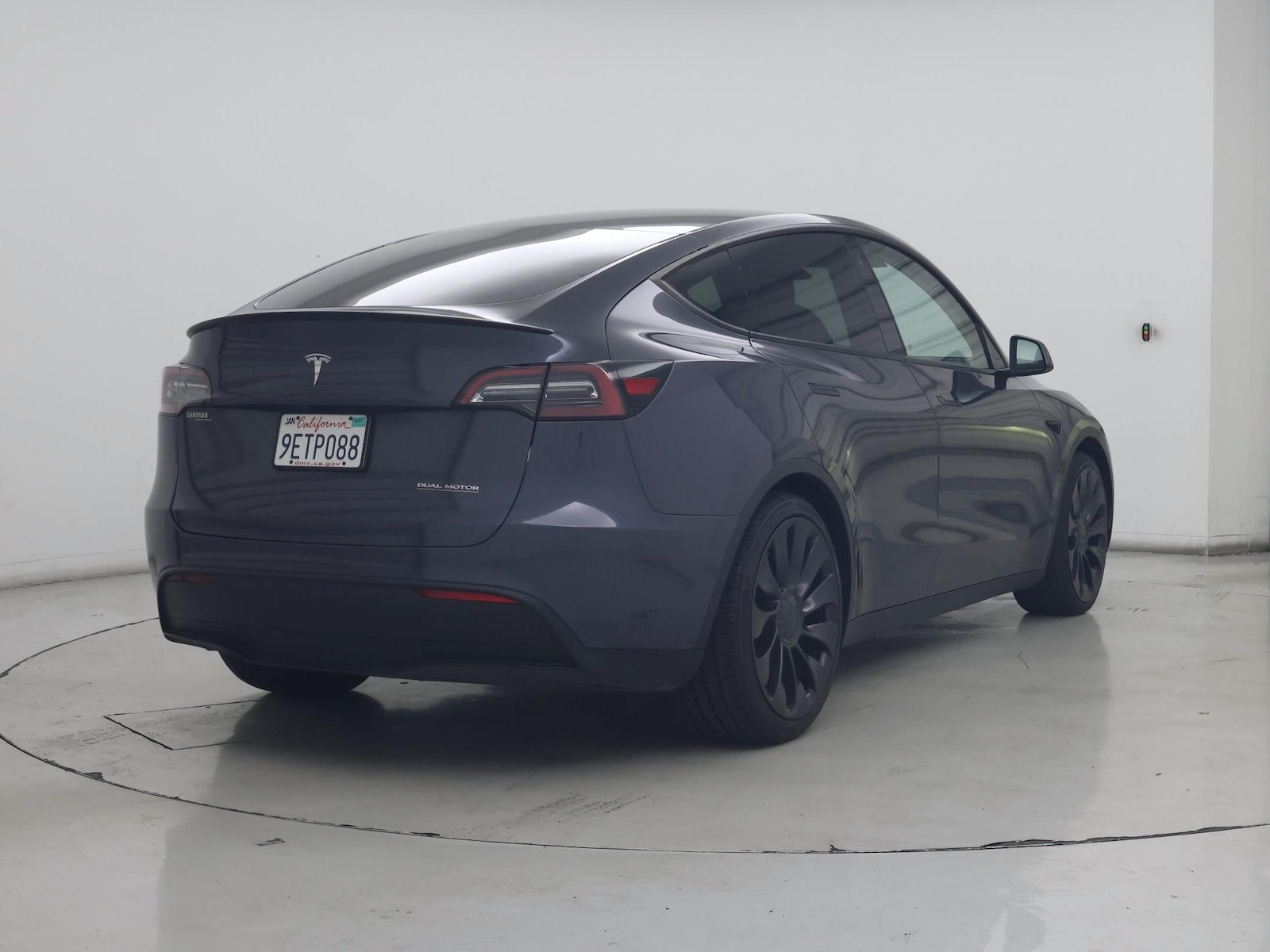 2023 Tesla Model Y Performance - Photo 9