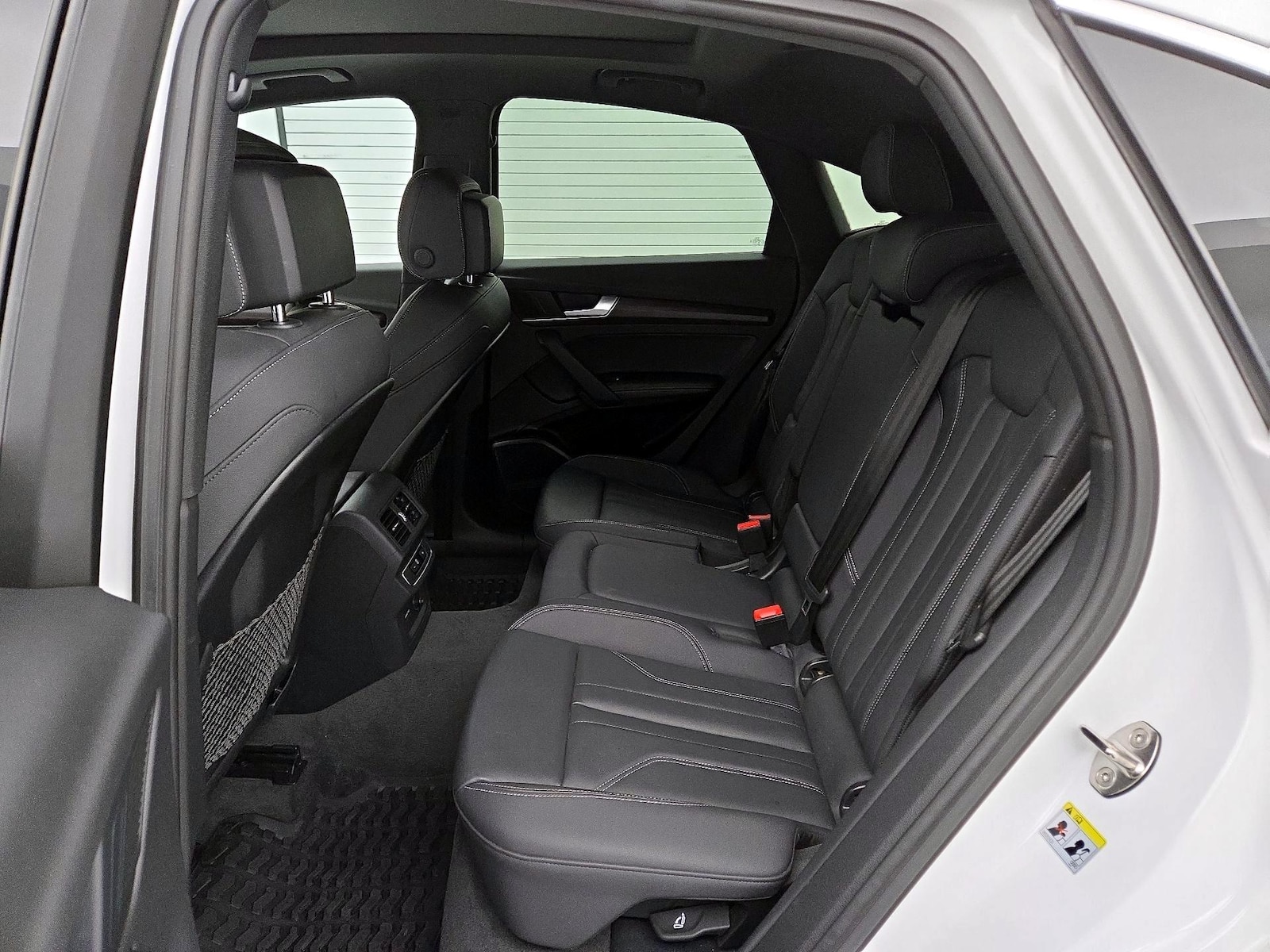 Rear Air Conditioning