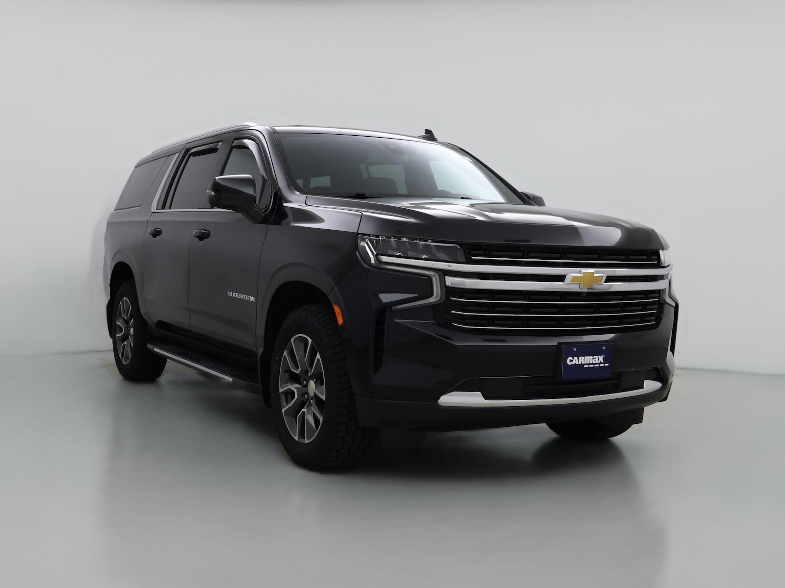 2022 Chevrolet Suburban LT - Photo 1
