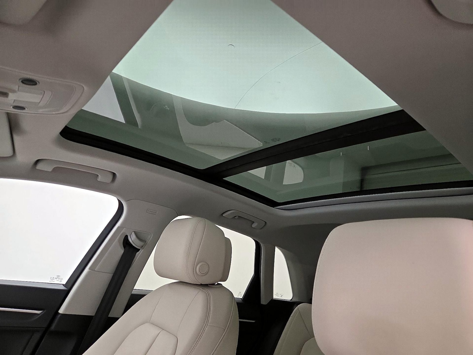 Panoramic Sunroof