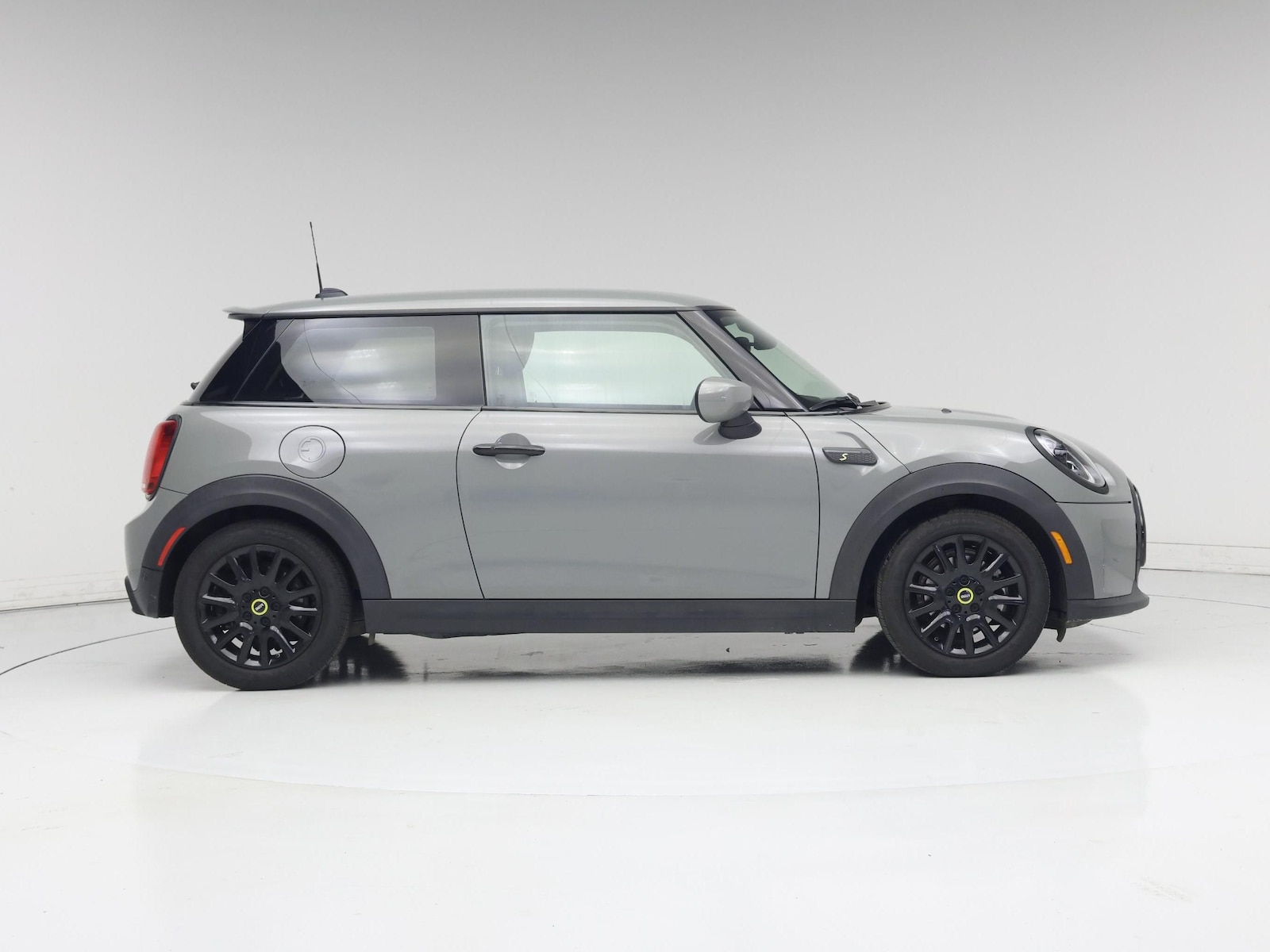 2023 MINI Hardtop 2 Door SE - Photo 8