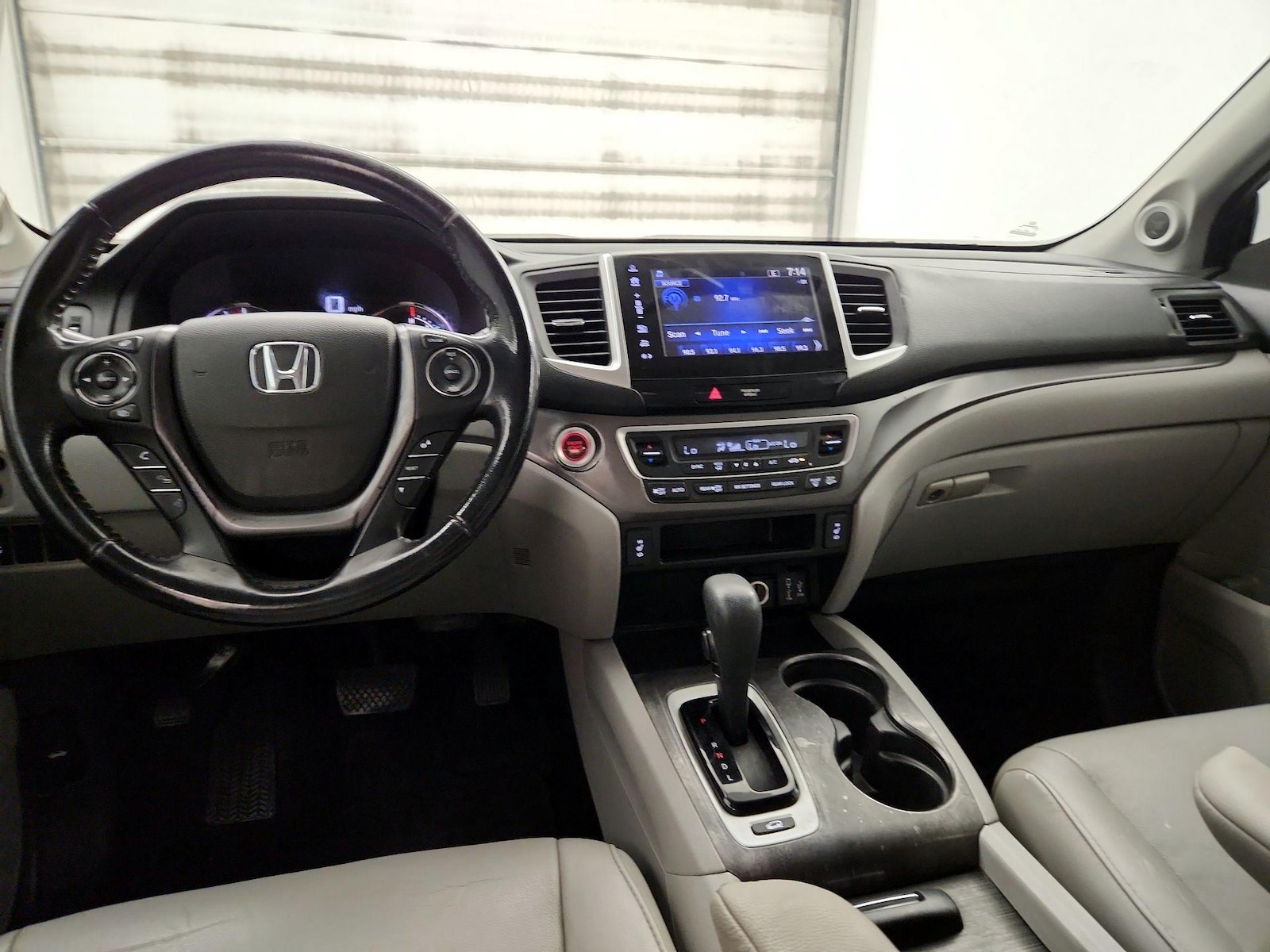 2018 Honda Pilot EX-L - Photo 8