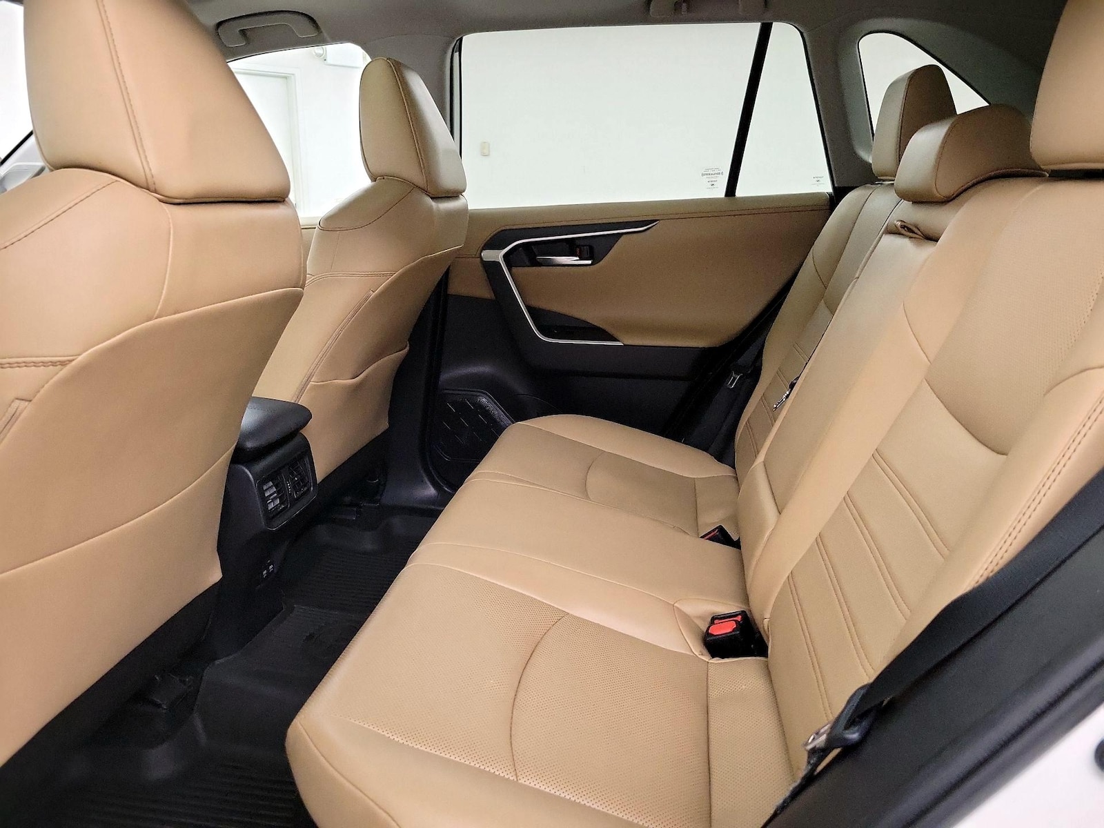 2021 Toyota RAV4 Limited - Photo 22