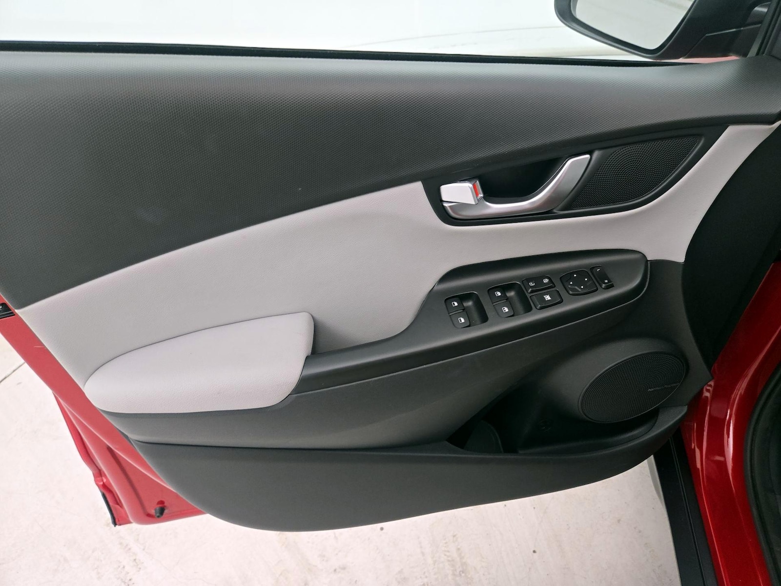 2022 Hyundai Kona Limited - Photo 13