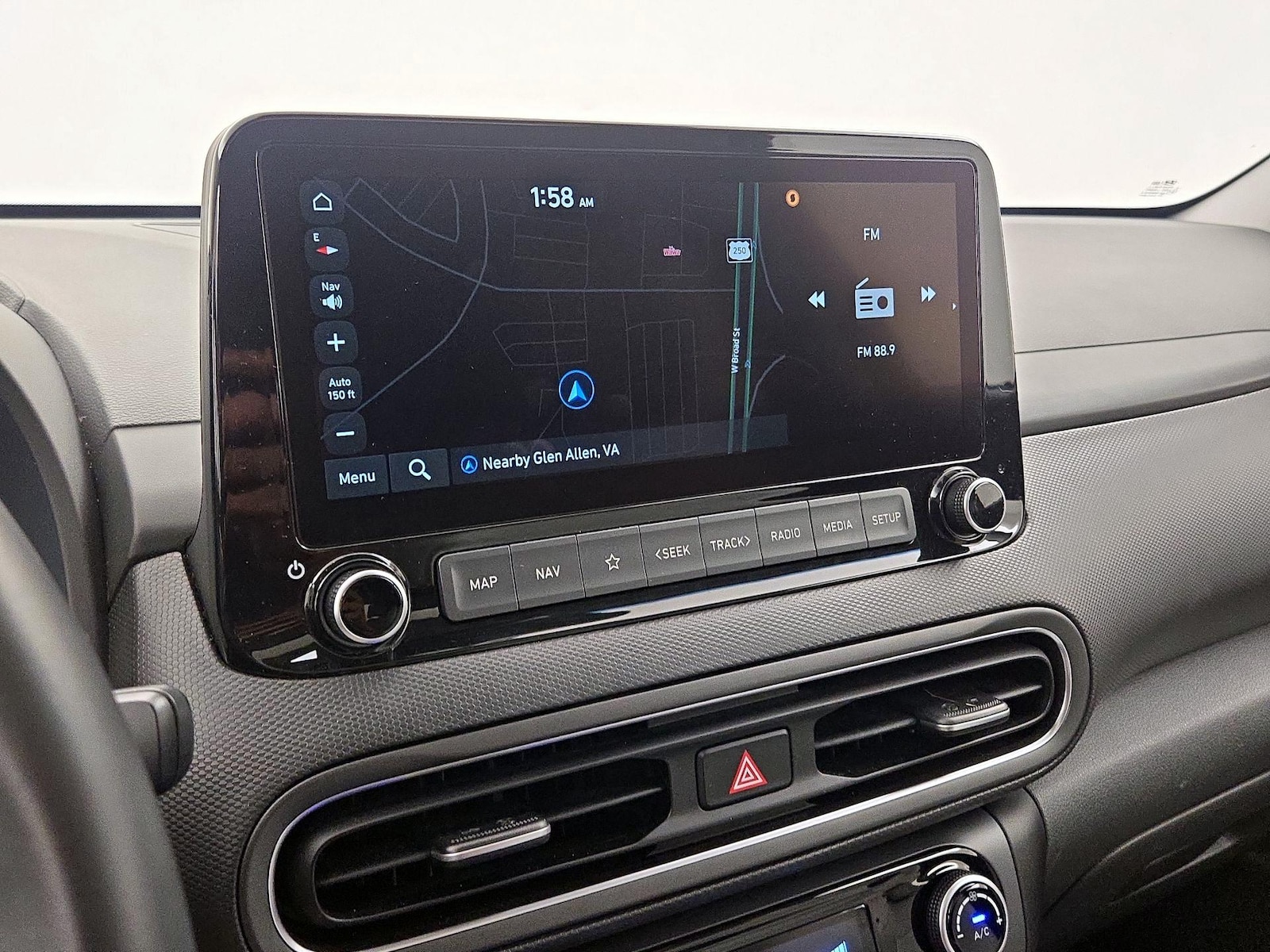 2022 Hyundai Kona Limited - Photo 15