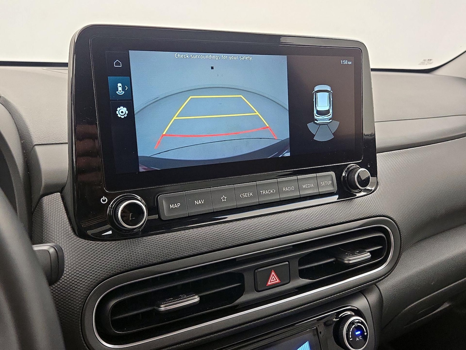 2022 Hyundai Kona Limited - Photo 16