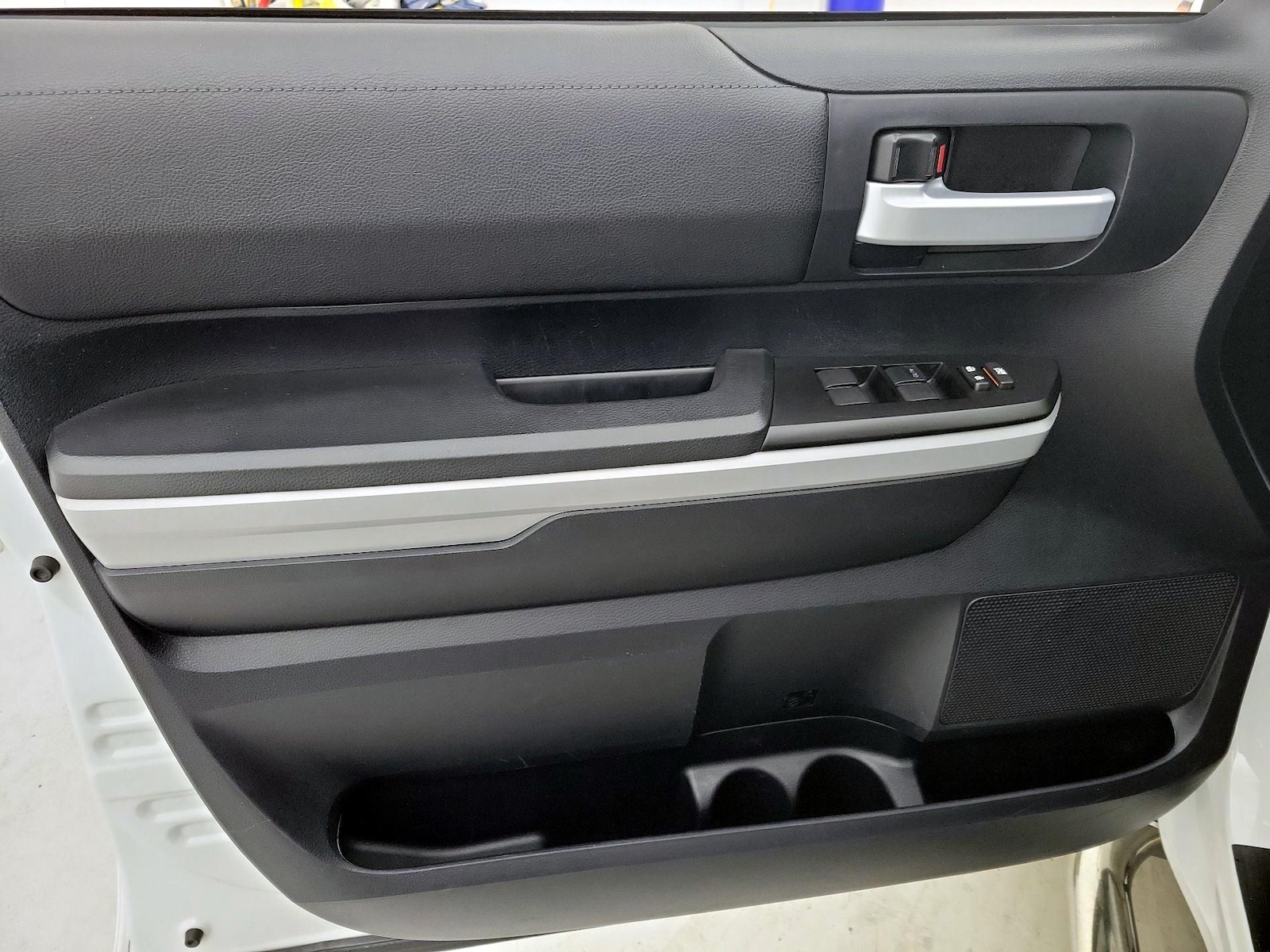 2019 Toyota Tundra SR5 - Photo 13