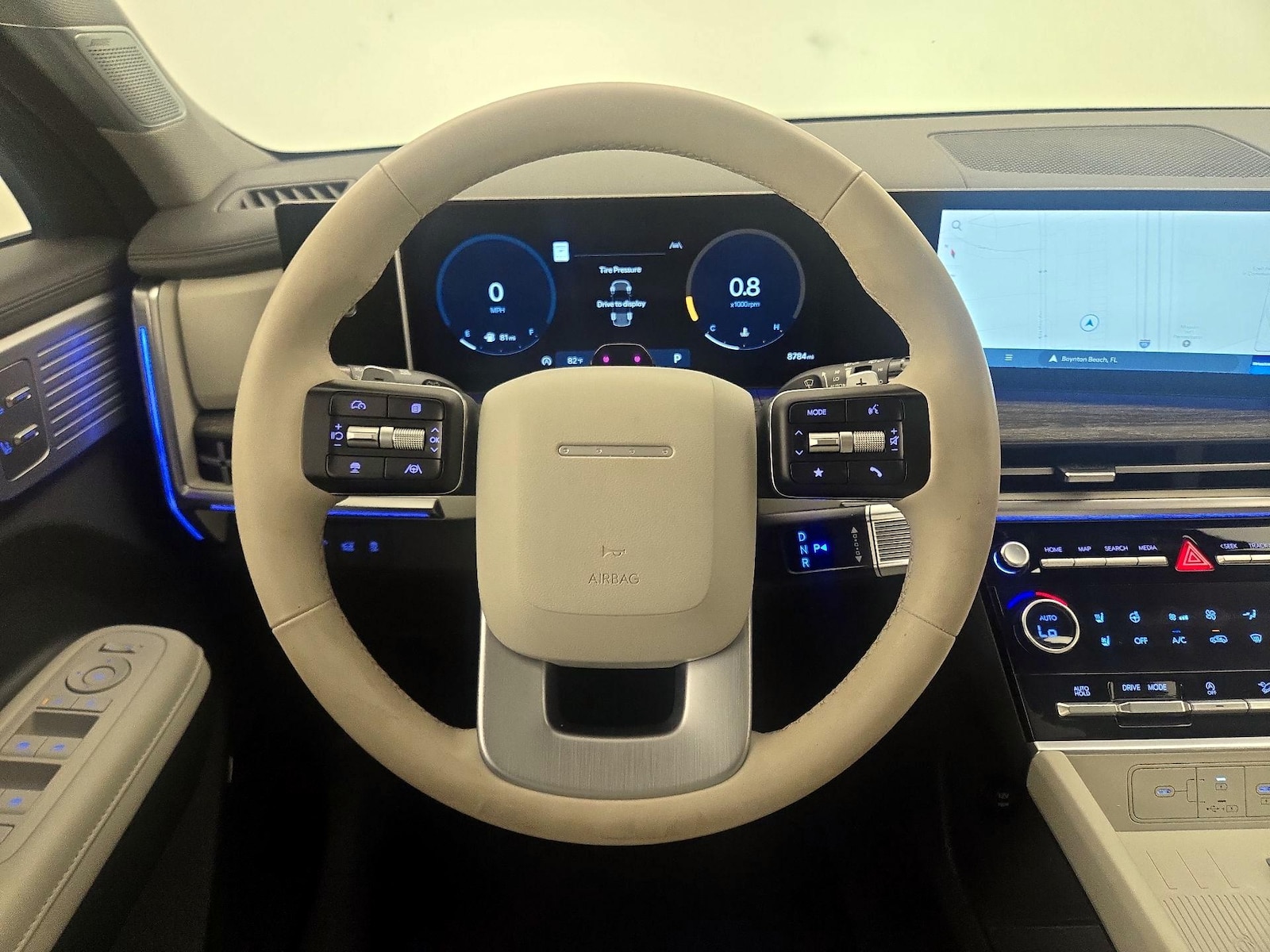 2024 Hyundai Santa Fe Limited - Photo 11