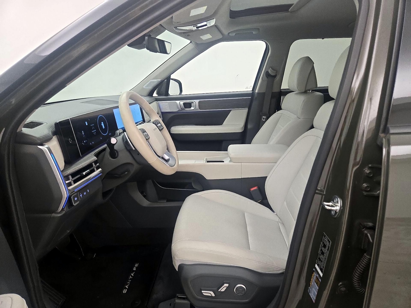 2024 Hyundai Santa Fe Limited - Photo 12