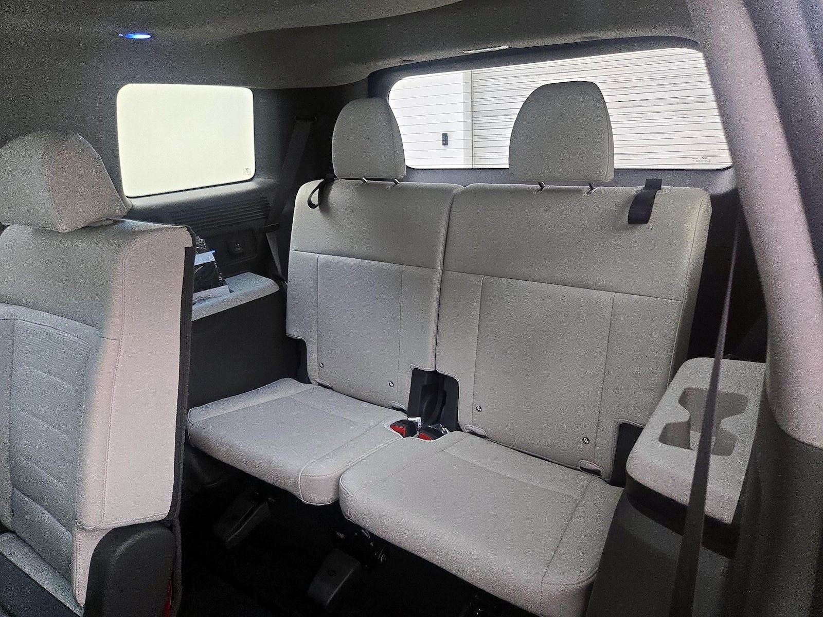 2024 Hyundai Santa Fe Limited - Photo 23