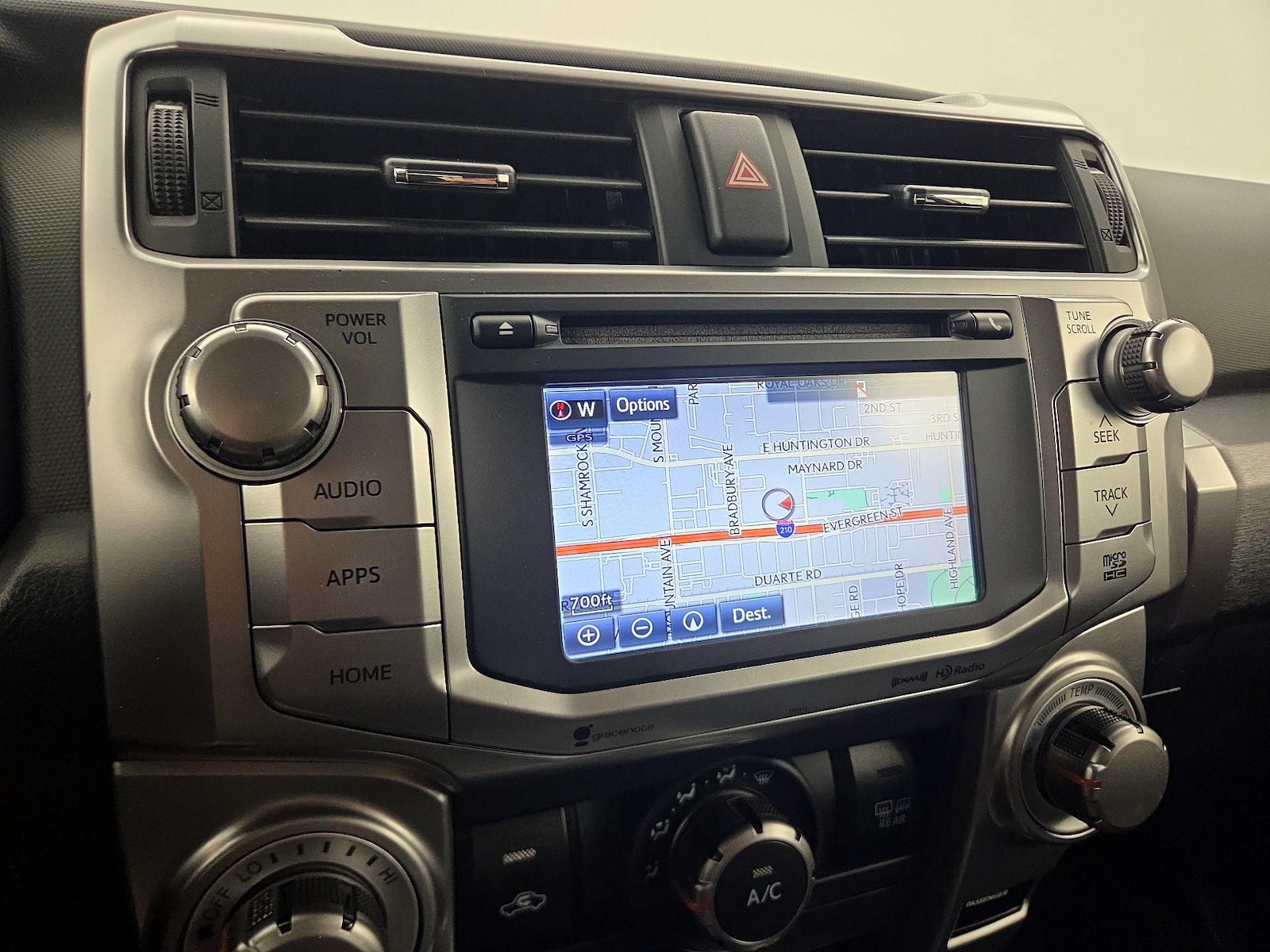 2018 Toyota 4Runner SR5 - Photo 15