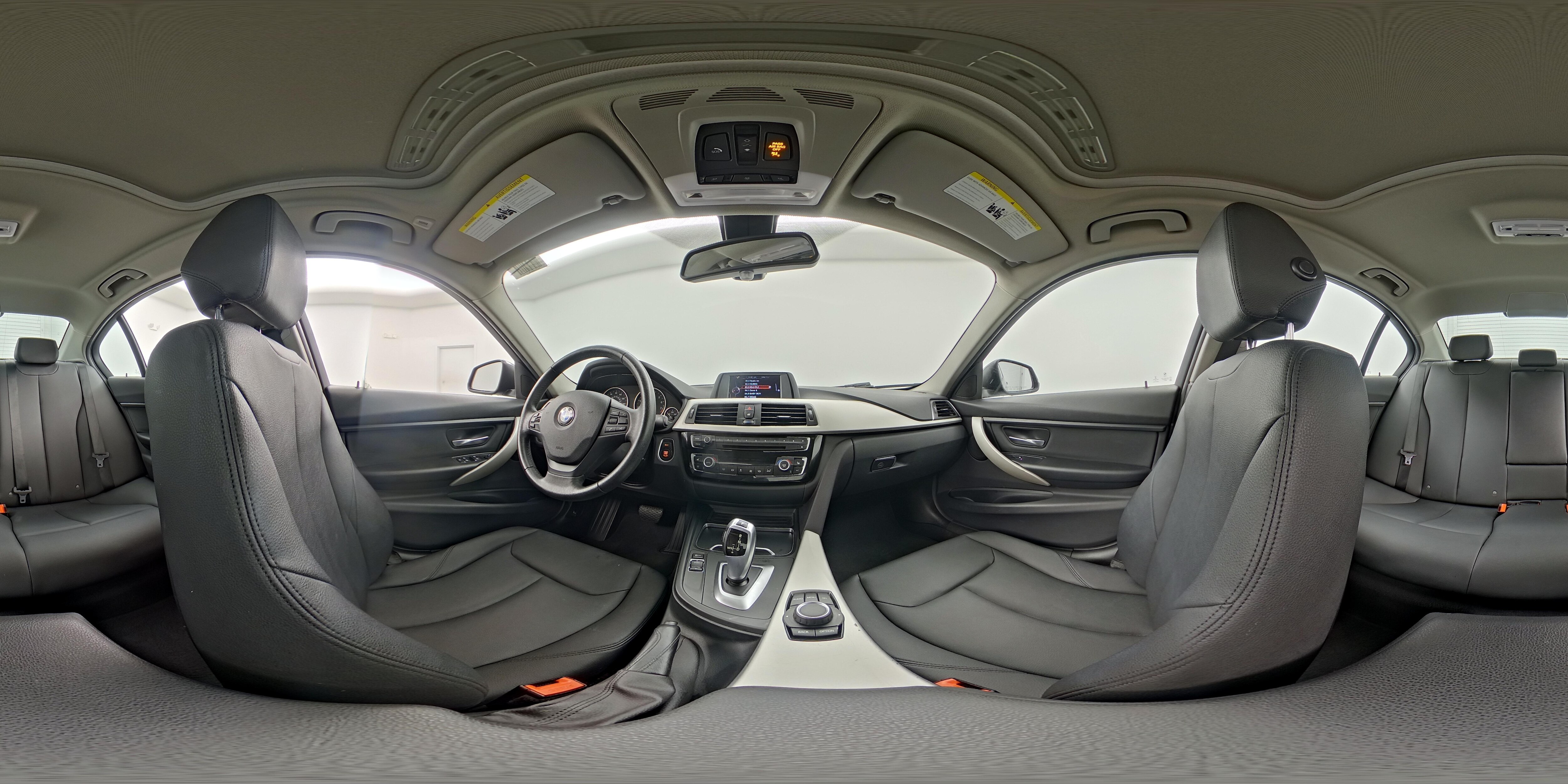 2017 BMW 3 Series 320i - Photo 24