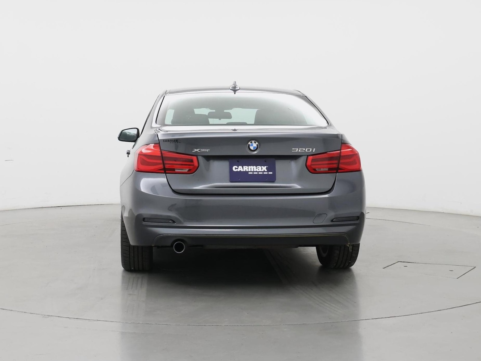 2017 BMW 3 Series 320i - Photo 7
