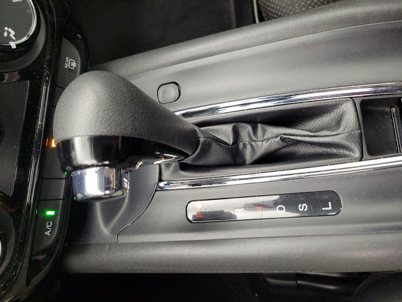 2019 Honda HR-V LX - Photo 18