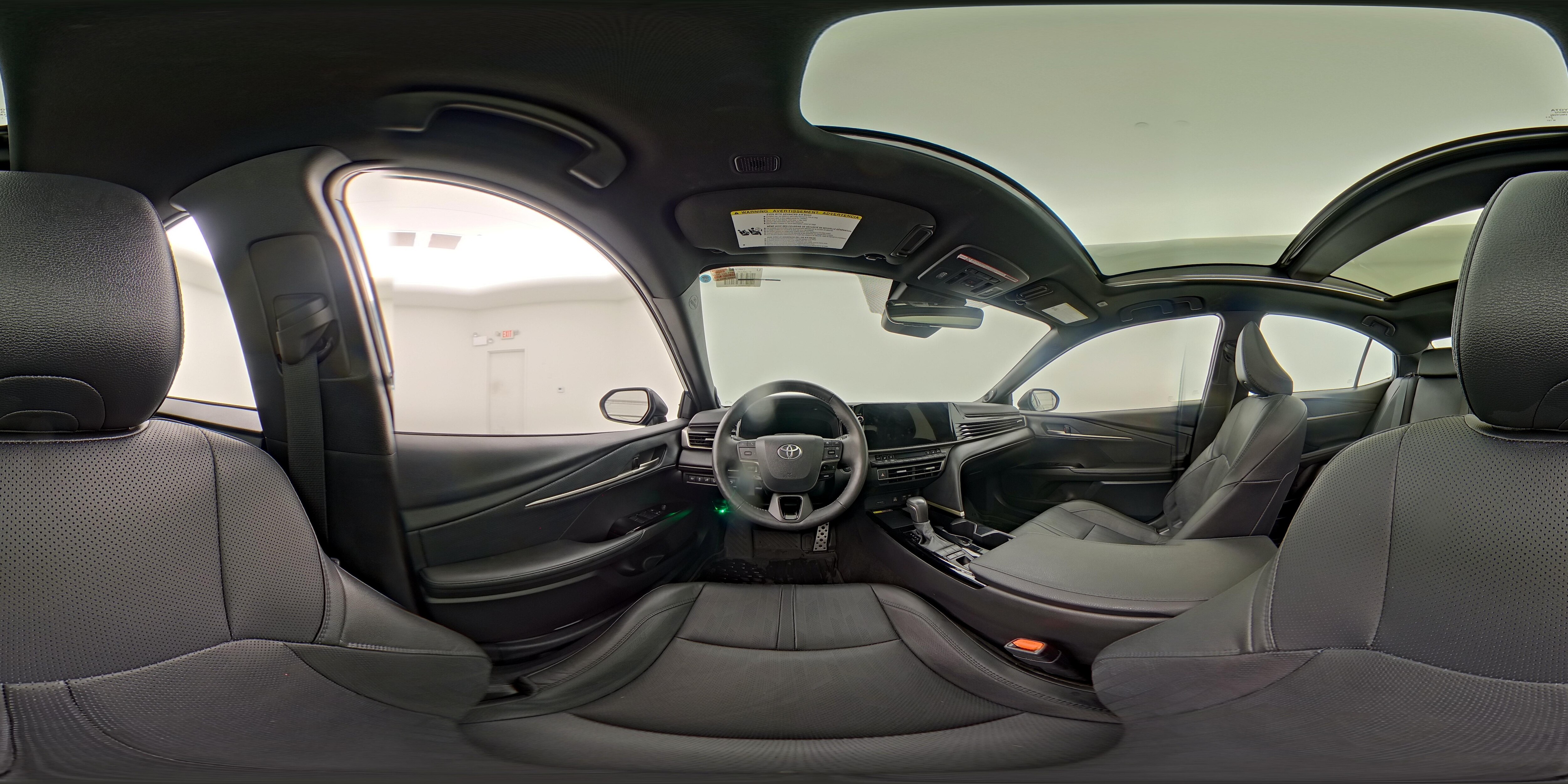 2025 Toyota Camry XSE - Photo 27