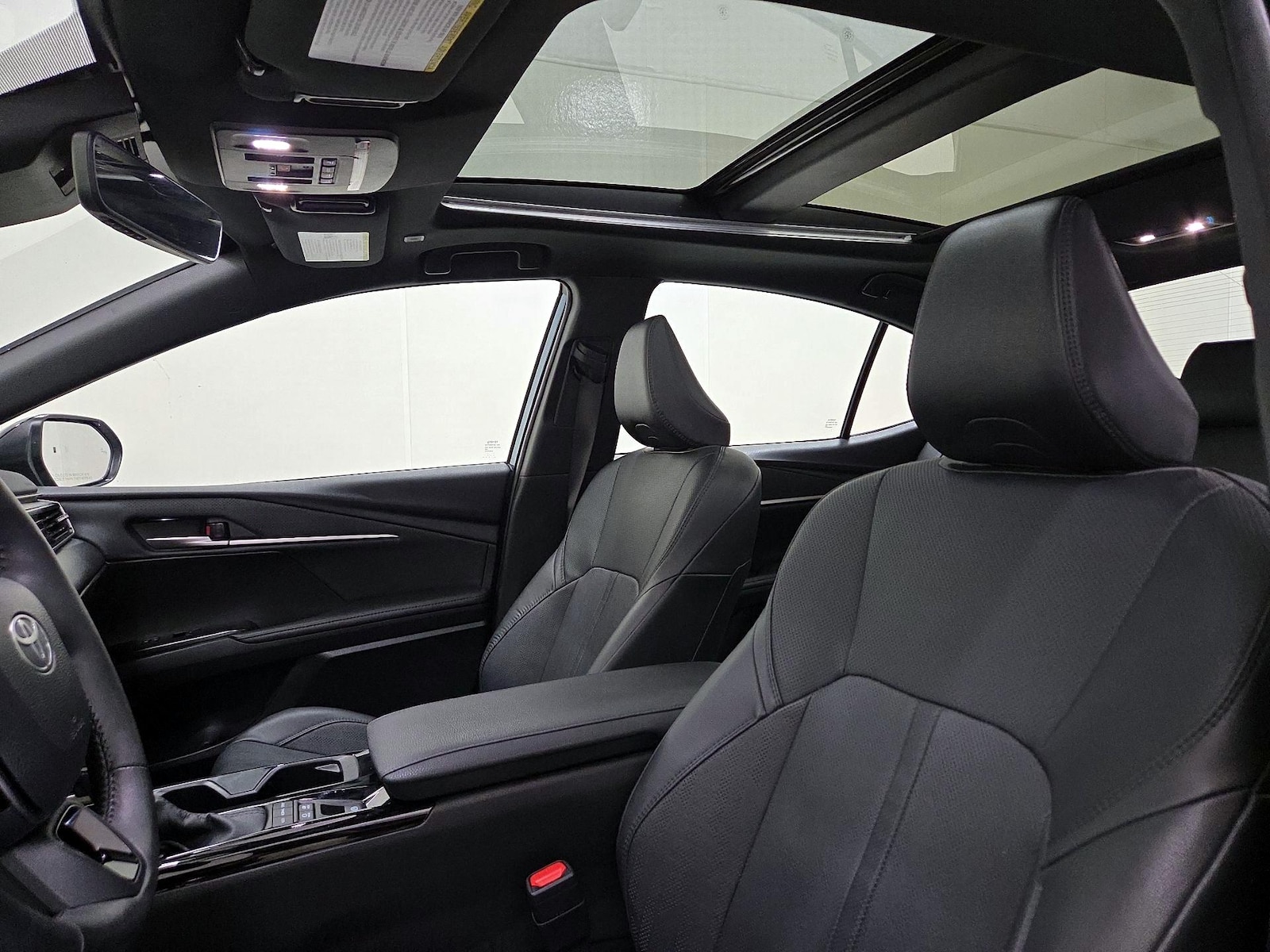 2025 Toyota Camry XSE - Photo 20