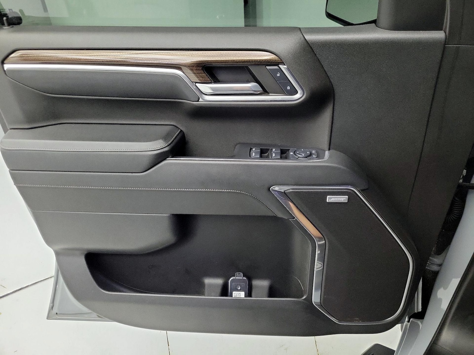 2024 Chevrolet Silverado 1500 RST - Photo 13