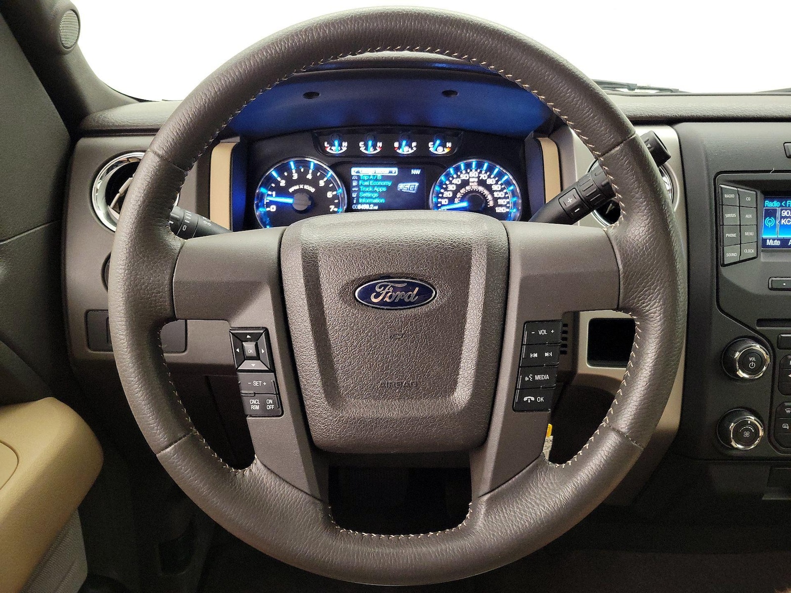 2014 Ford F-150 XLT - Photo 11