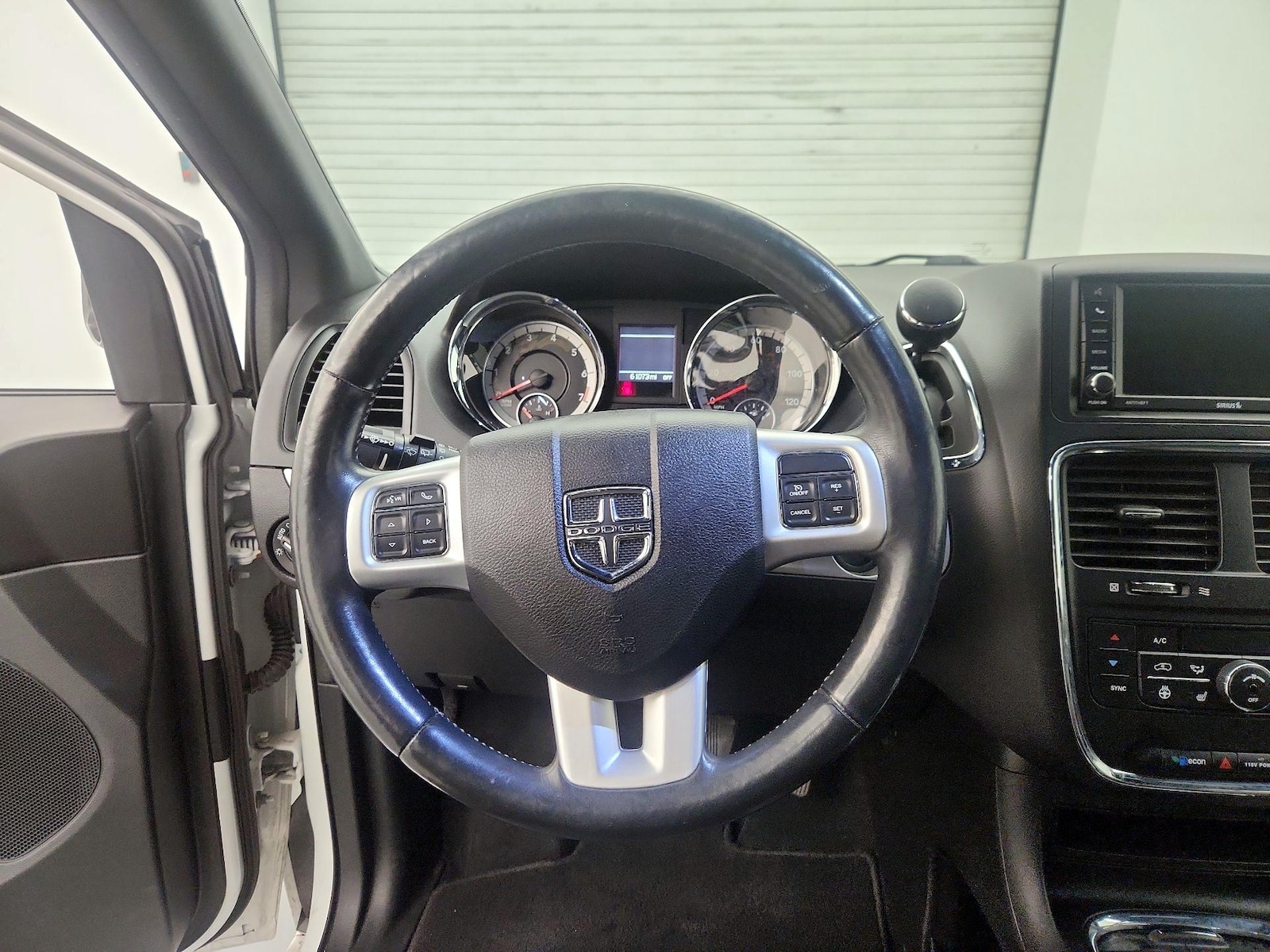 Photo 11