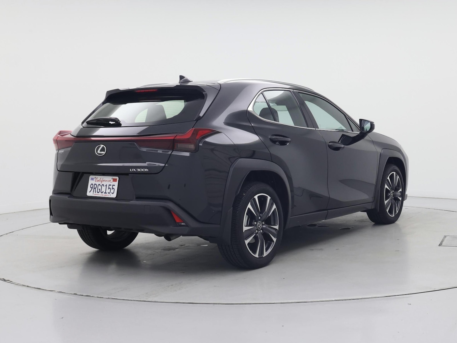 2025 Lexus UX Hybrid 300h - Photo 9