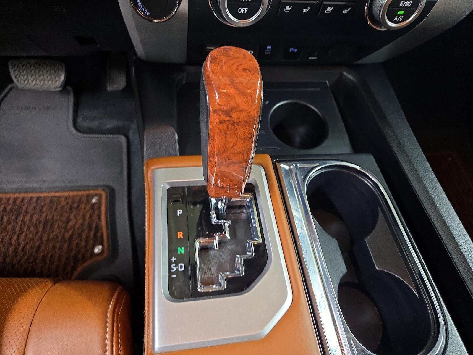 2021 Toyota Tundra 1794 Edition - Photo 19
