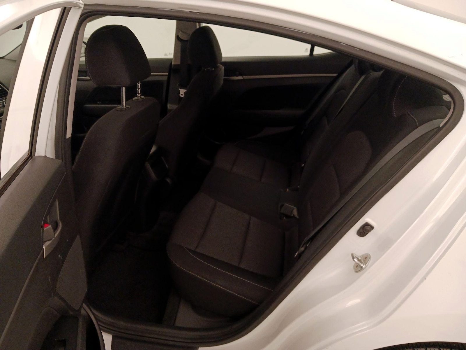 2018 Hyundai Elantra Value Edition - Photo 21